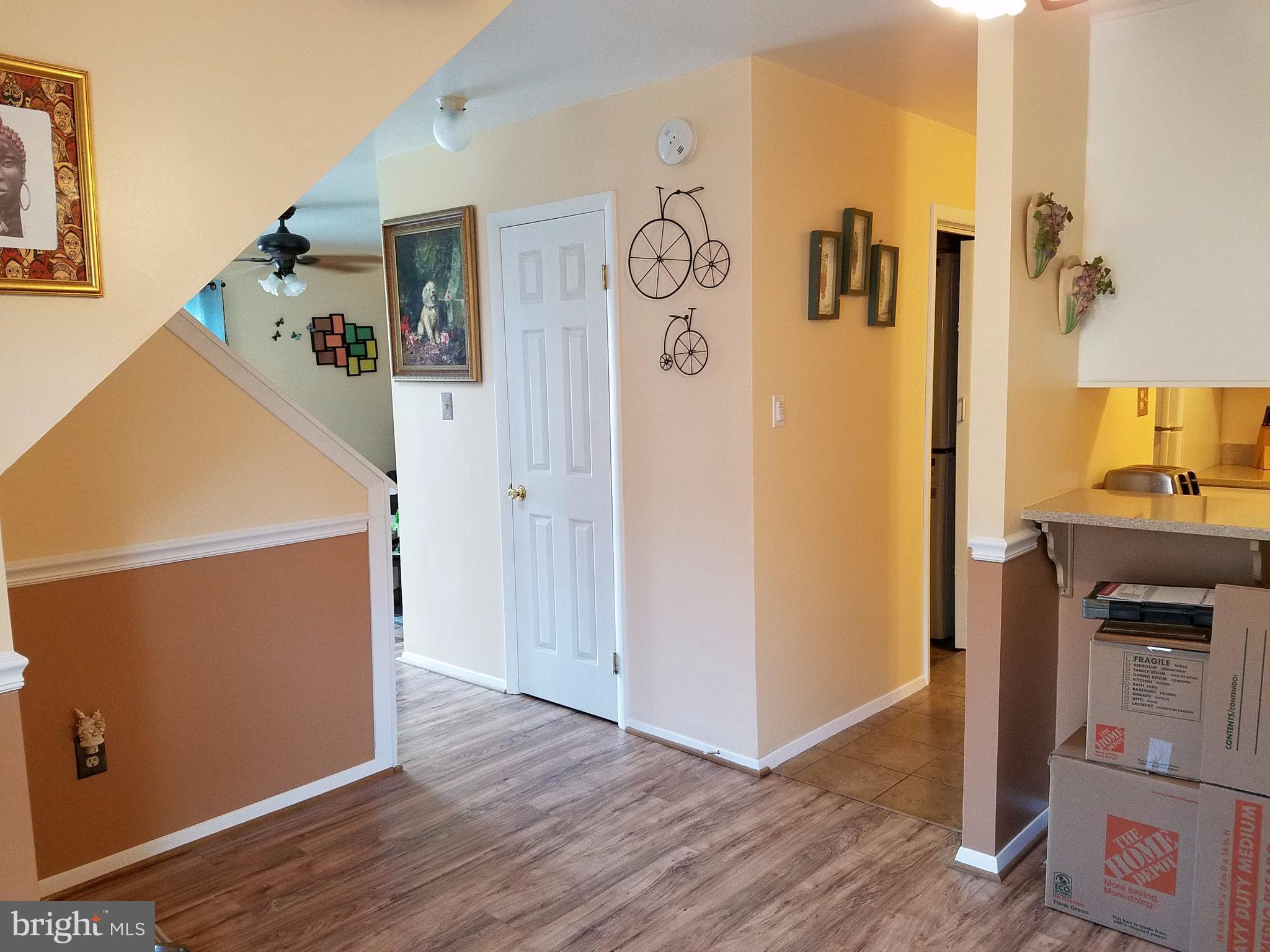 HERITAGE SQUARE - Residential