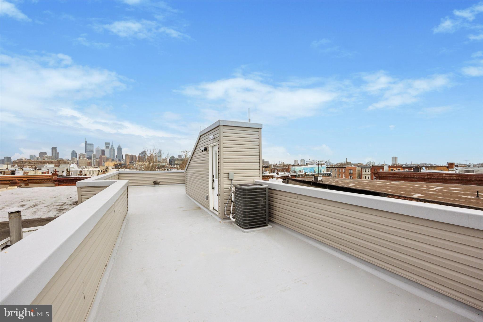 POINT BREEZE - Residential