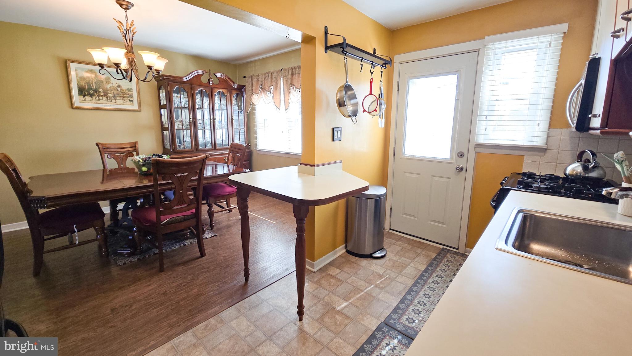 COUNTRY RIDGE - Residential