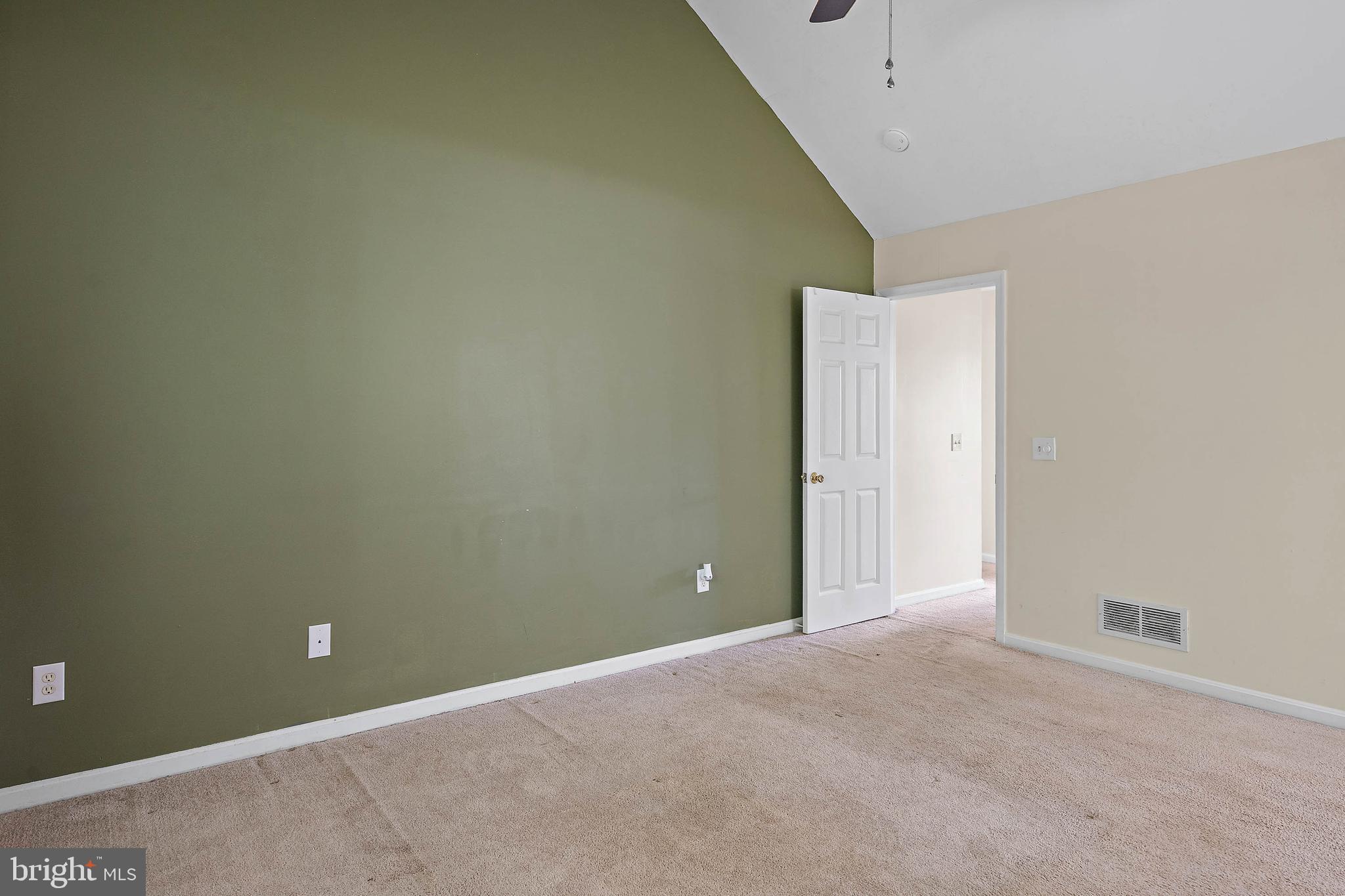 WOODFIELD - Residential