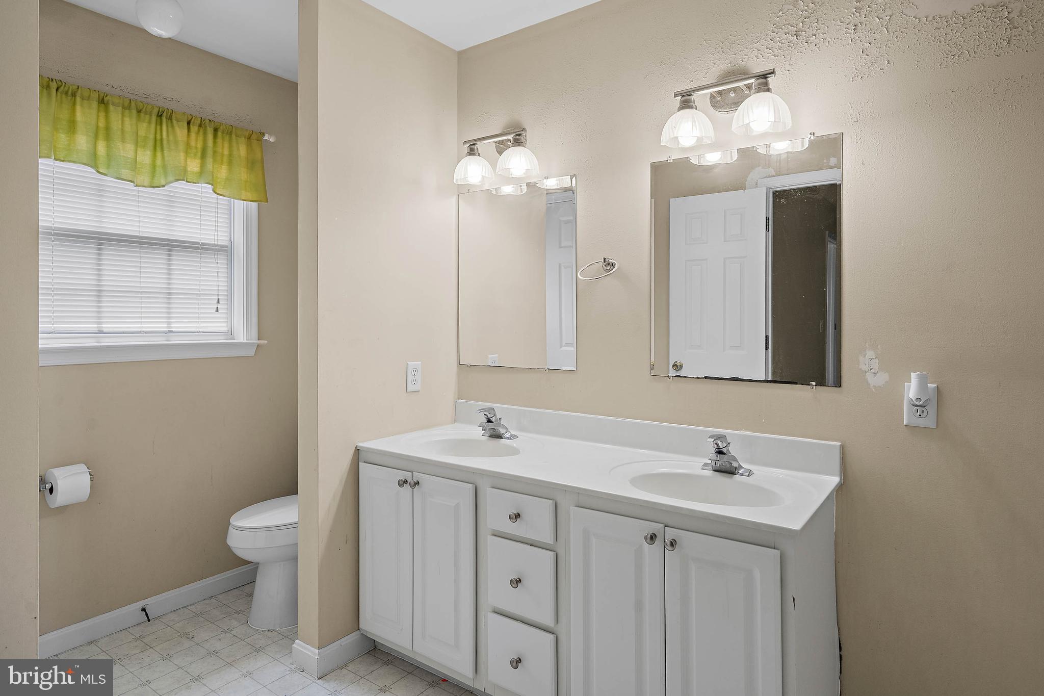 WOODFIELD - Residential
