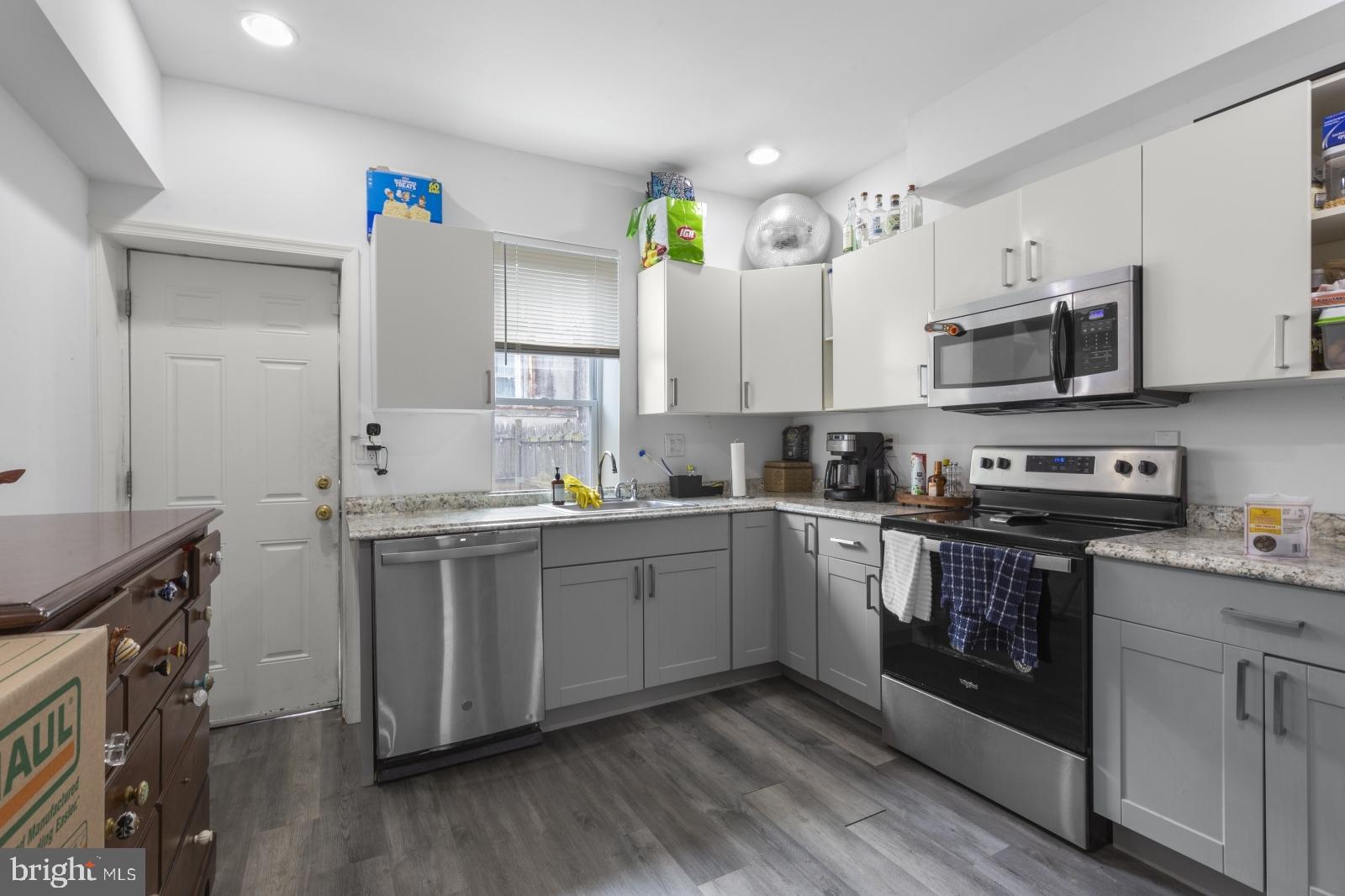 Available Early June:

Welcome to 2695 Collins St! This fantastic 2 bedroom, 1 bathroom single family home features dark hardwood floors throughout, contemporary finishes, in-unit laundry, private backyard, and more! Enter directly into the living room with a window for sunlight, a ceiling fan, and recessed lighting. Head past the staircase to view the gorgeous kitchen boasting granite countertops, cabinetry above & below, and stainless steel appliances including dishwasher, refrigerator, overhead microwave, and oven/stove combo. You can access your large, gated backyard from the kitchen - perfect for entertaining! Upstairs, there are 2 sizable bedrooms with recessed lighting, great natural light, and closet space. Your bathroom offers tile flooring, a shower/tub combo, and a vanity. The basement provides storage options and washer & dryer. Schedule your showing today!

Lease Terms:

Generally, 1st month, 12th month, and 1 month security deposit due at, or prior to, lease signing. Other terms may be required by Landlord. $55 application fee per applicant. Pets are conditional on owner's approval and may require an additional fee and/or monthly pet rent, if accepted. (Generally, $500/dog and $250/cat). Tenants responsible for: electricity, gas, cable/internet, and water. Landlord Requirements: Applicants to make 3x the monthly rent in verifiable net income, credit history to be considered (i.e. no active collections), no evictions within the past 4 years, and must have a verifiable rental history with on-time rental payments. Exceptions to this criteria may exist under the law and will be considered.