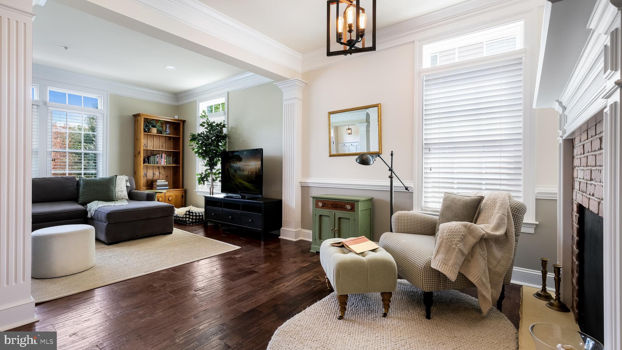 CARRIAGE HILL - Residential