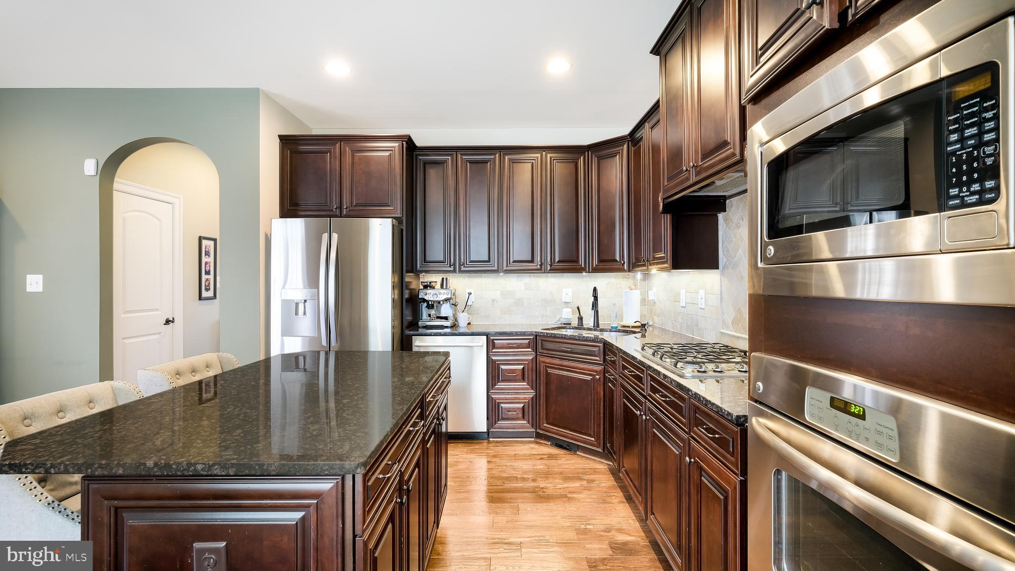 CARRIAGE HILL - Residential