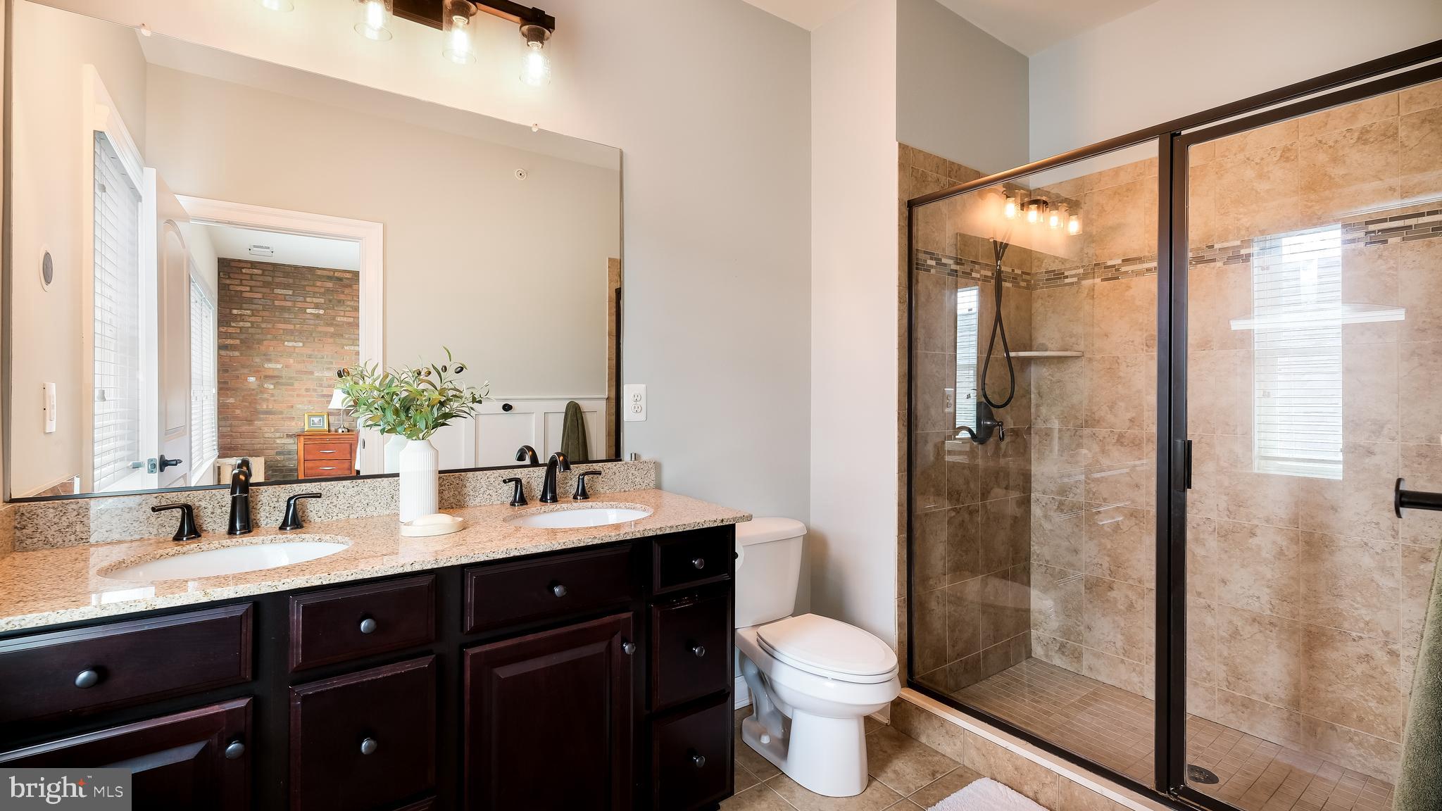 CARRIAGE HILL - Residential