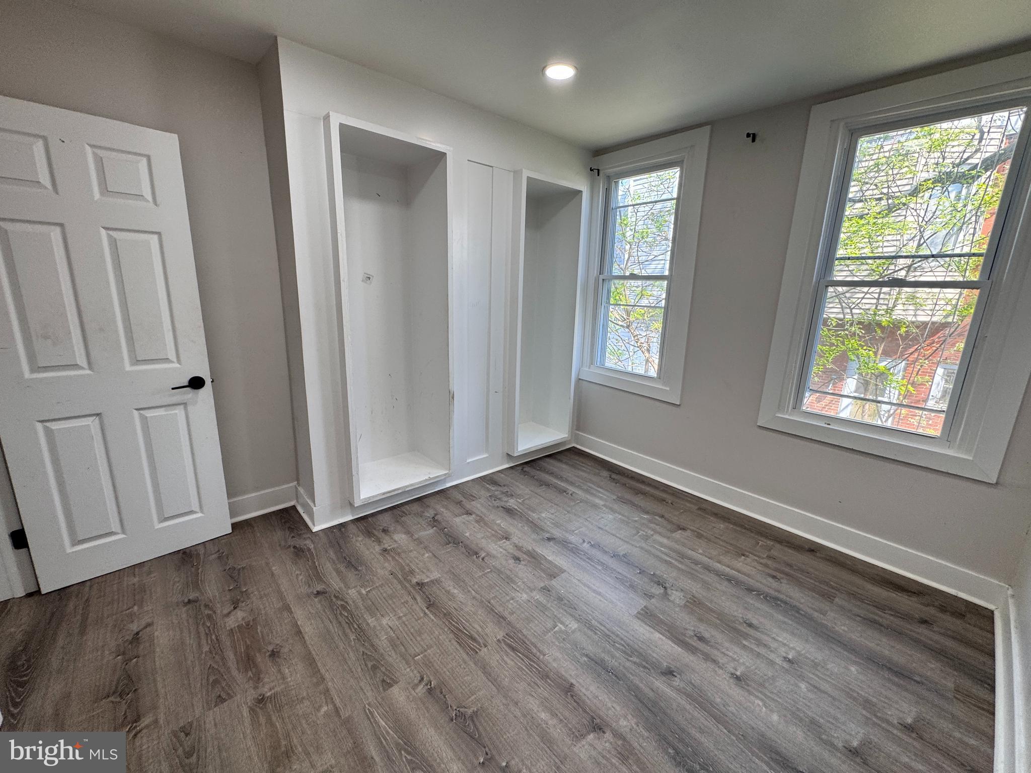 PHILADELPHIA (WEST) - Residential