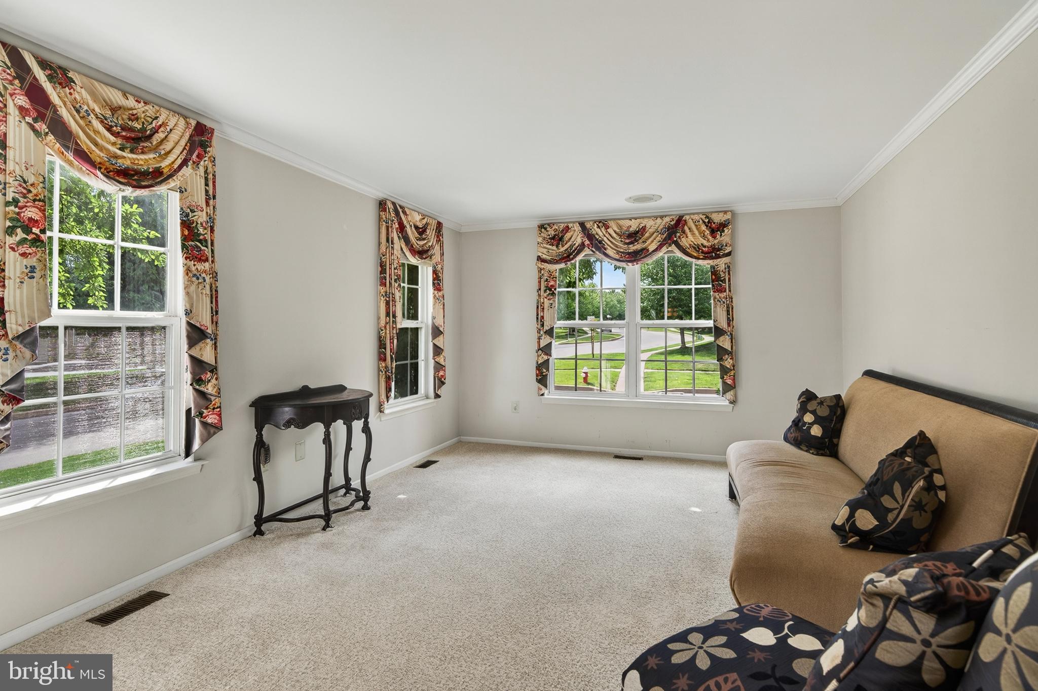 HERITAGE PARK - Residential