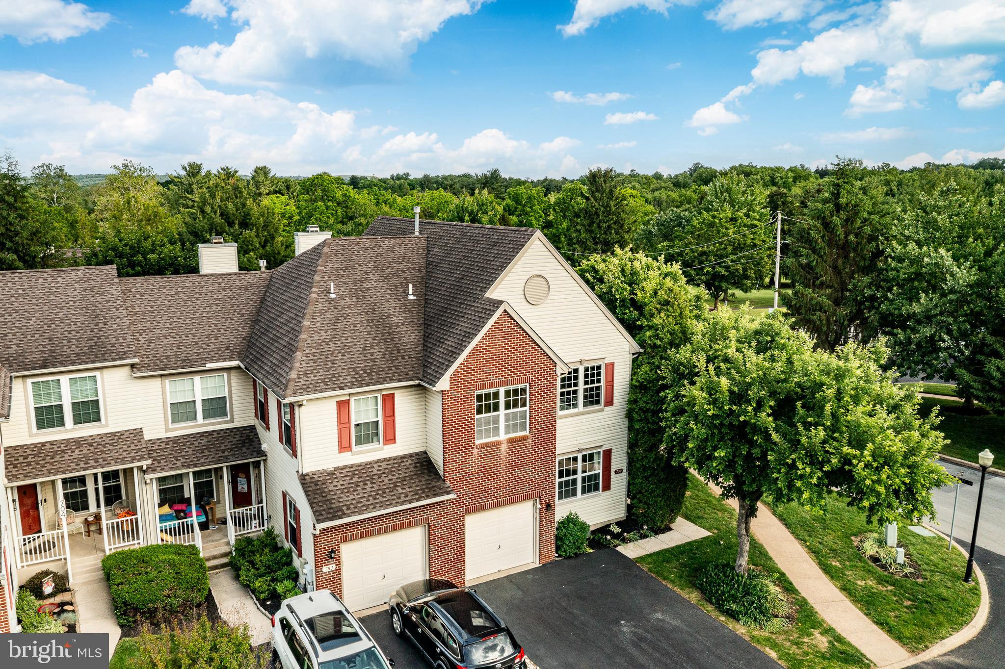 HERITAGE PARK - Residential