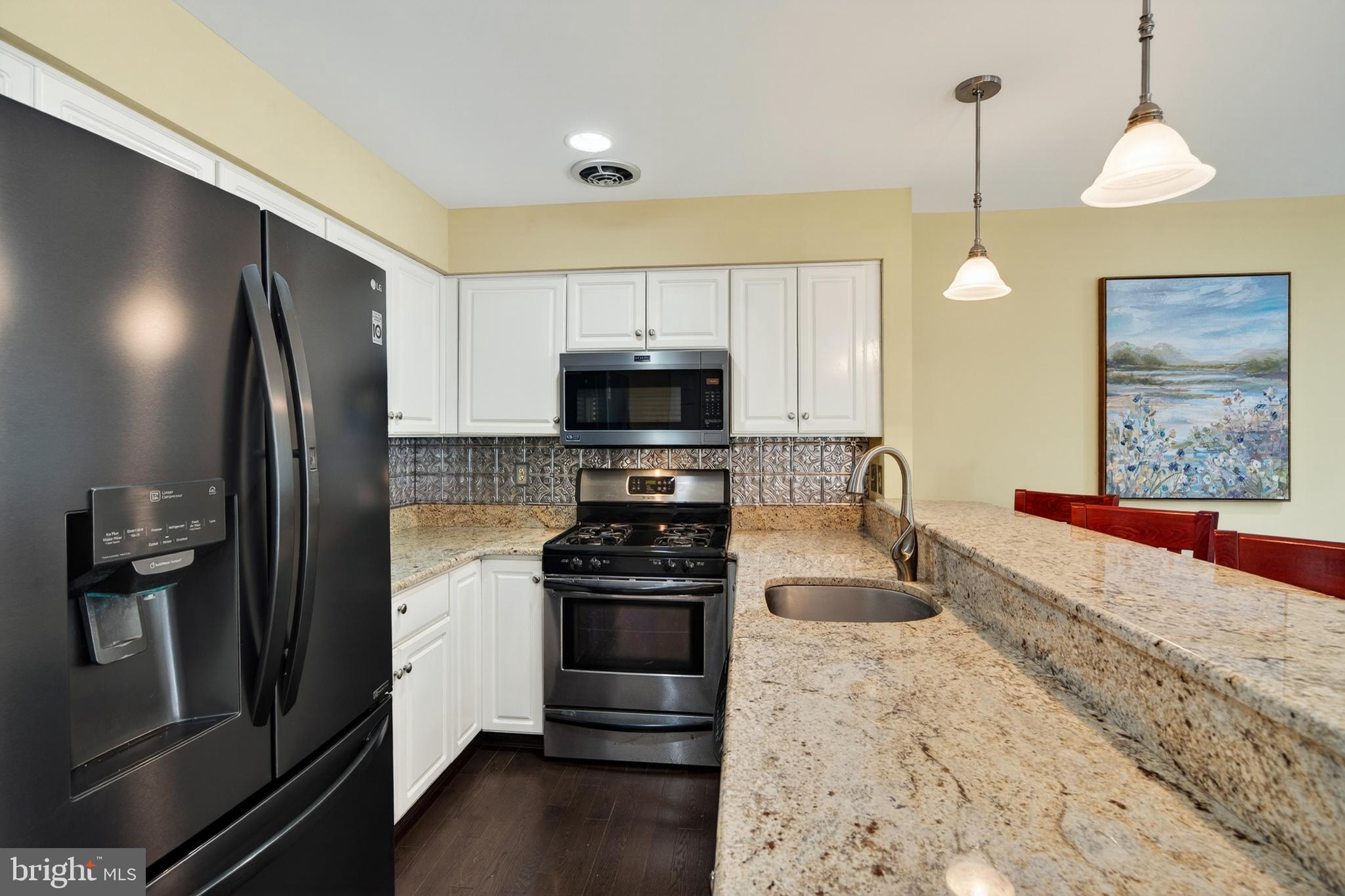 HERITAGE PARK - Residential