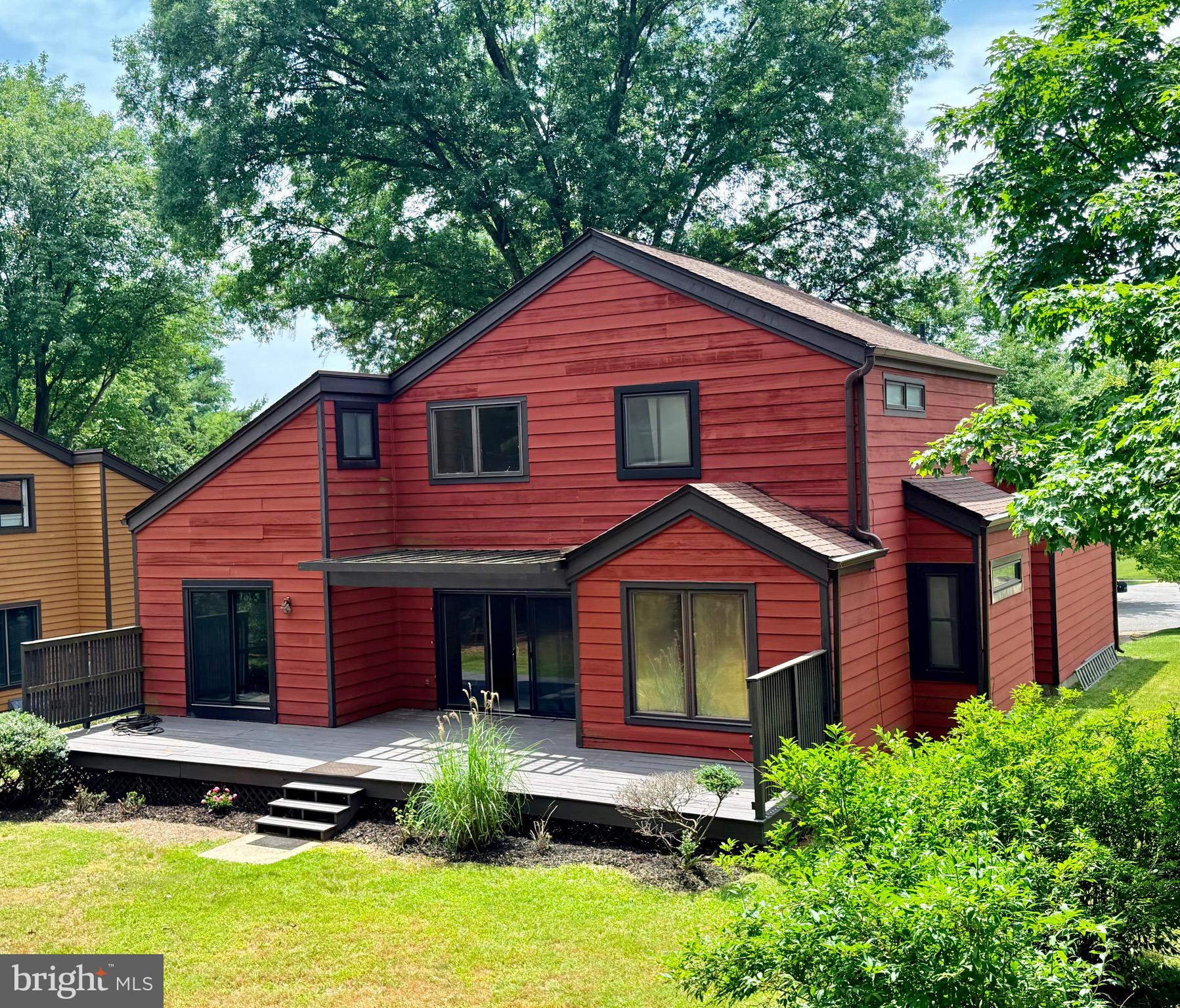 VILLAGE OF LONG REACH - Residential
