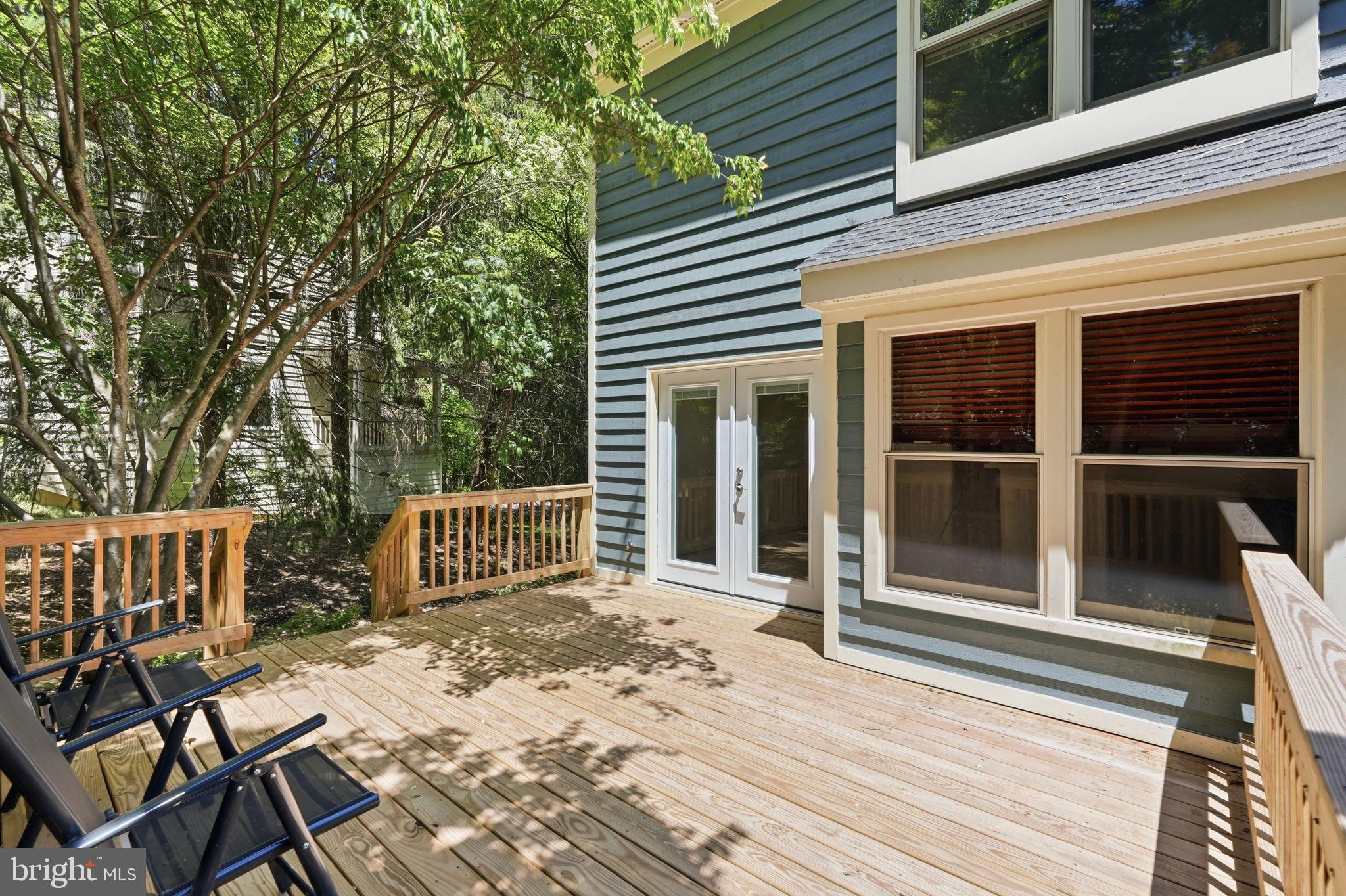 RESTON - Residential