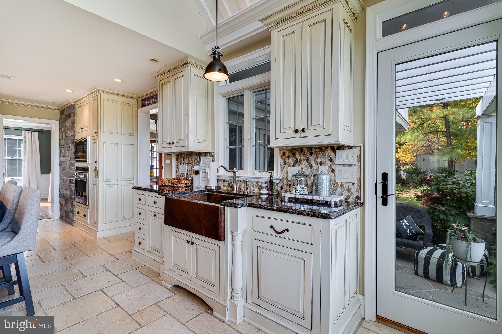 HOLLYWOOD - Residential