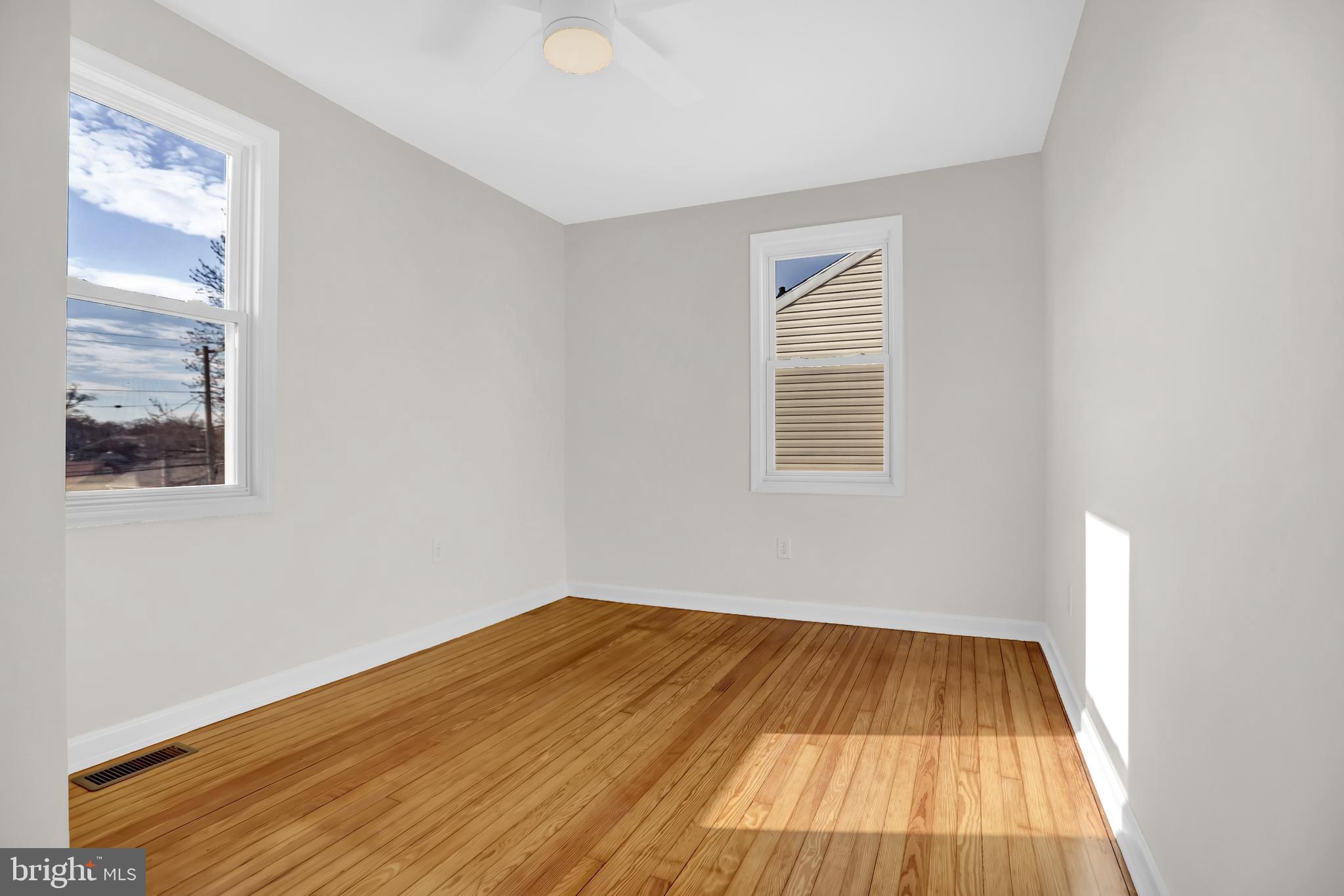 PARKVILLE - Residential