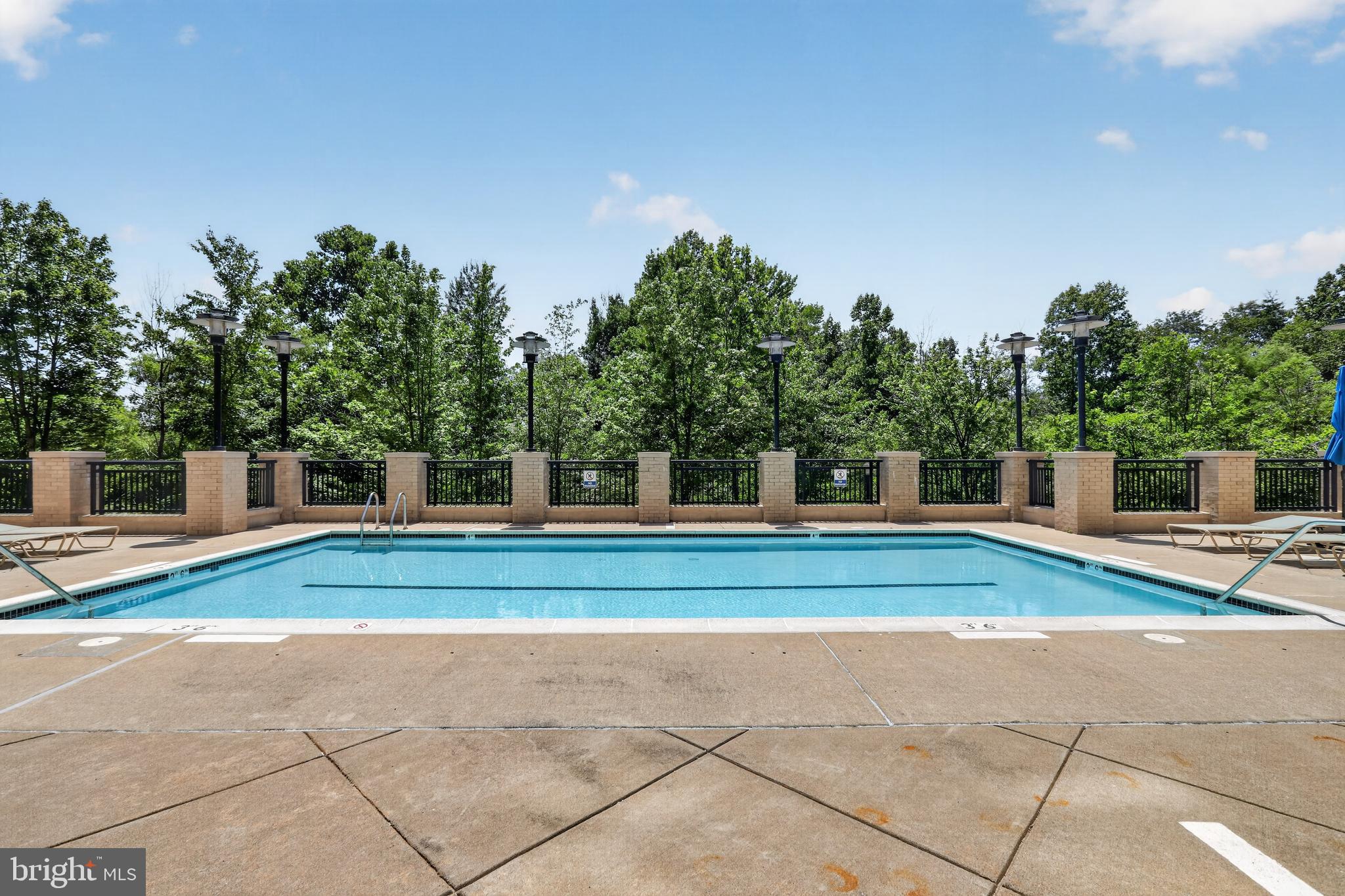 HARBOR VIEW - Residential