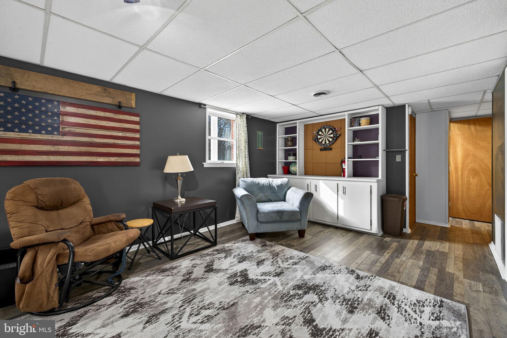 SHIRLEY FARMS - Residential