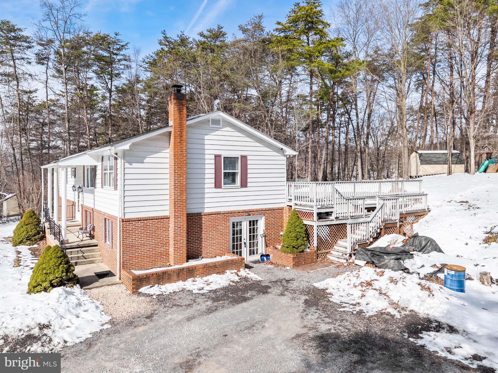 SHIRLEY FARMS - Residential