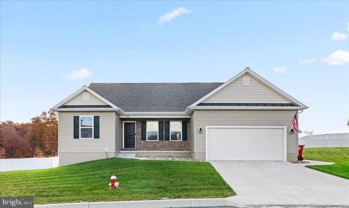 HERITAGE HILLS - Residential
