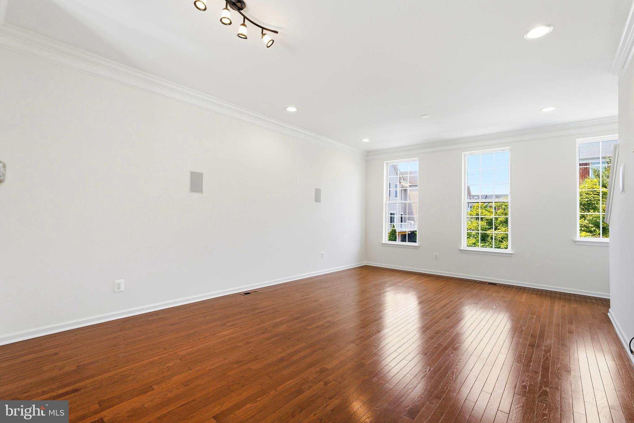 AMBERLEA AT SOUTH RIDING - Residential