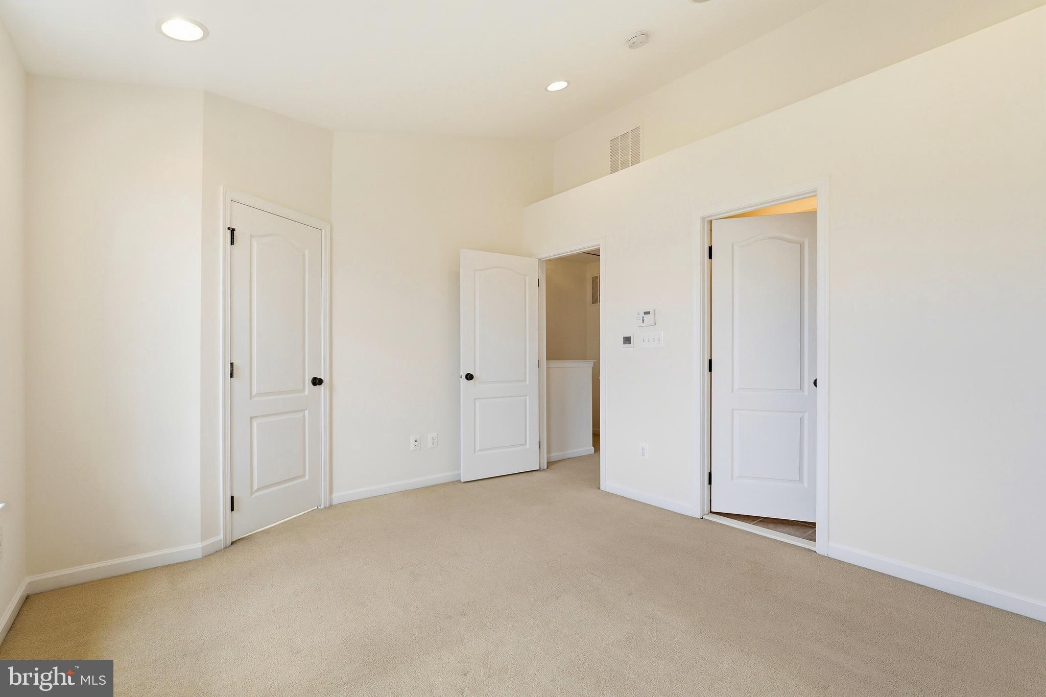 AMBERLEA AT SOUTH RIDING - Residential