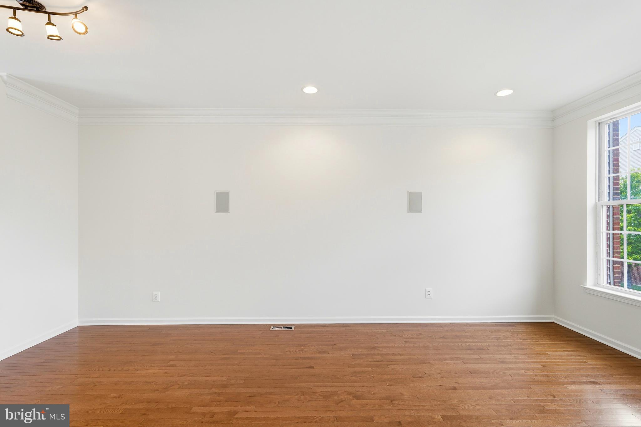 AMBERLEA AT SOUTH RIDING - Residential