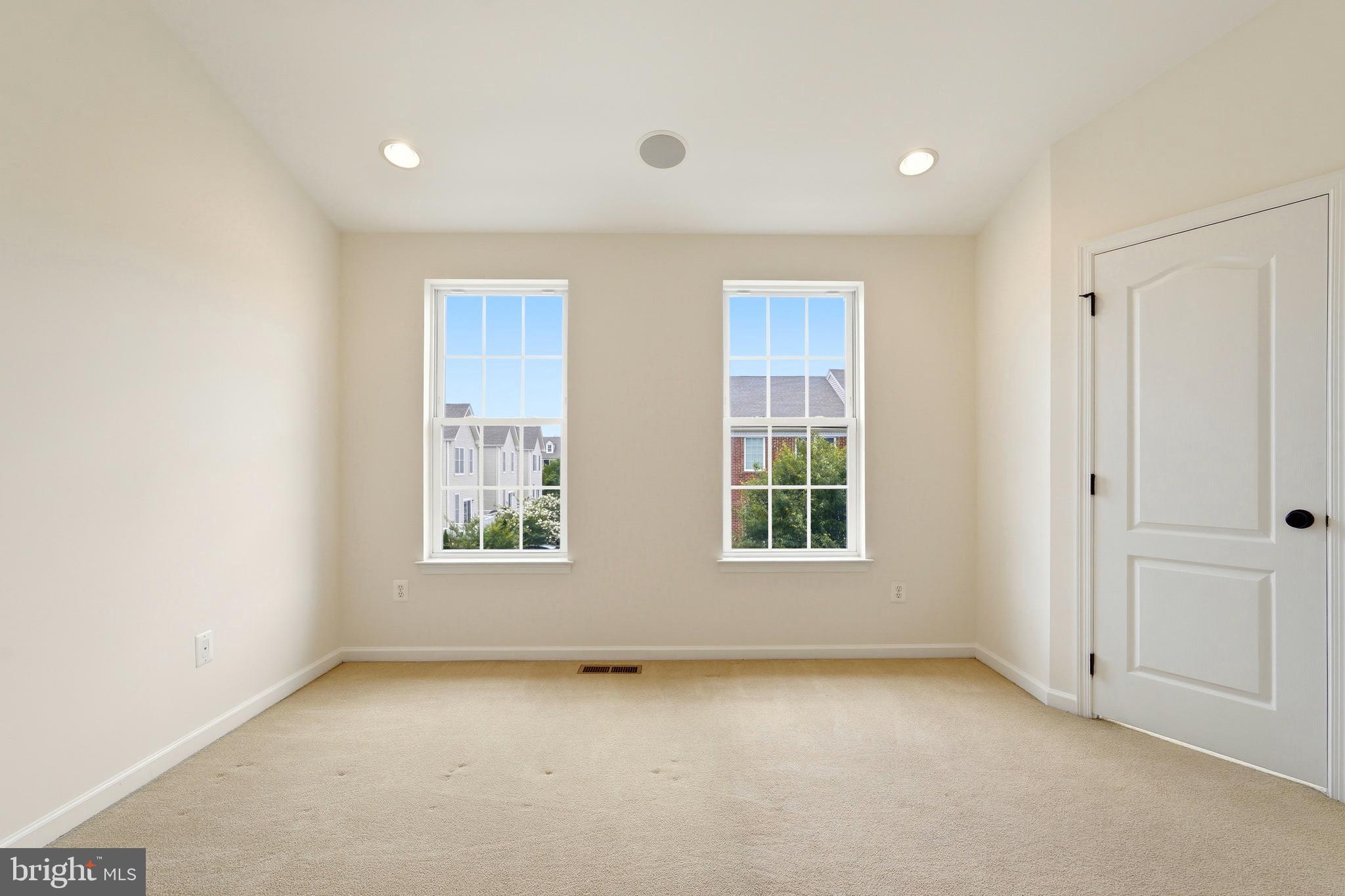 AMBERLEA AT SOUTH RIDING - Residential