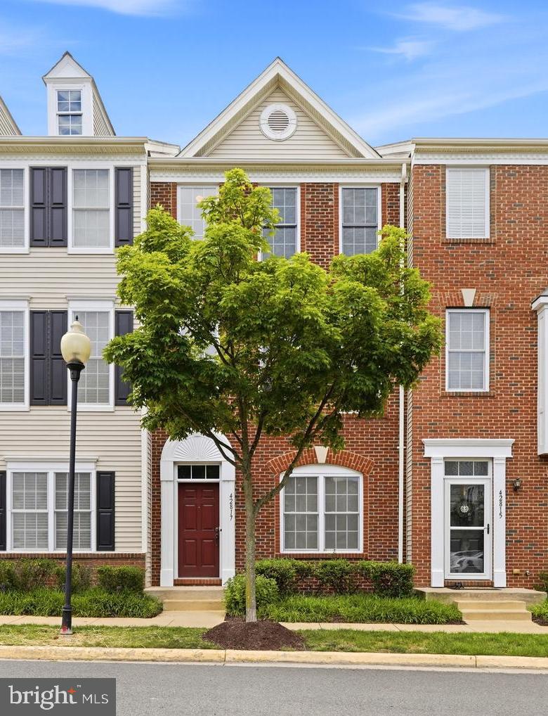 AMBERLEA AT SOUTH RIDING - Residential