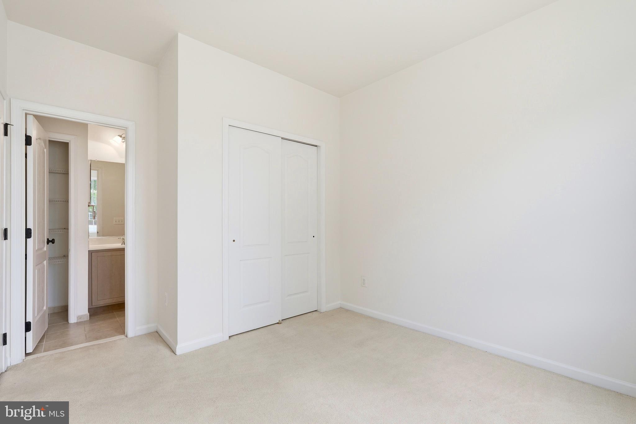 AMBERLEA AT SOUTH RIDING - Residential