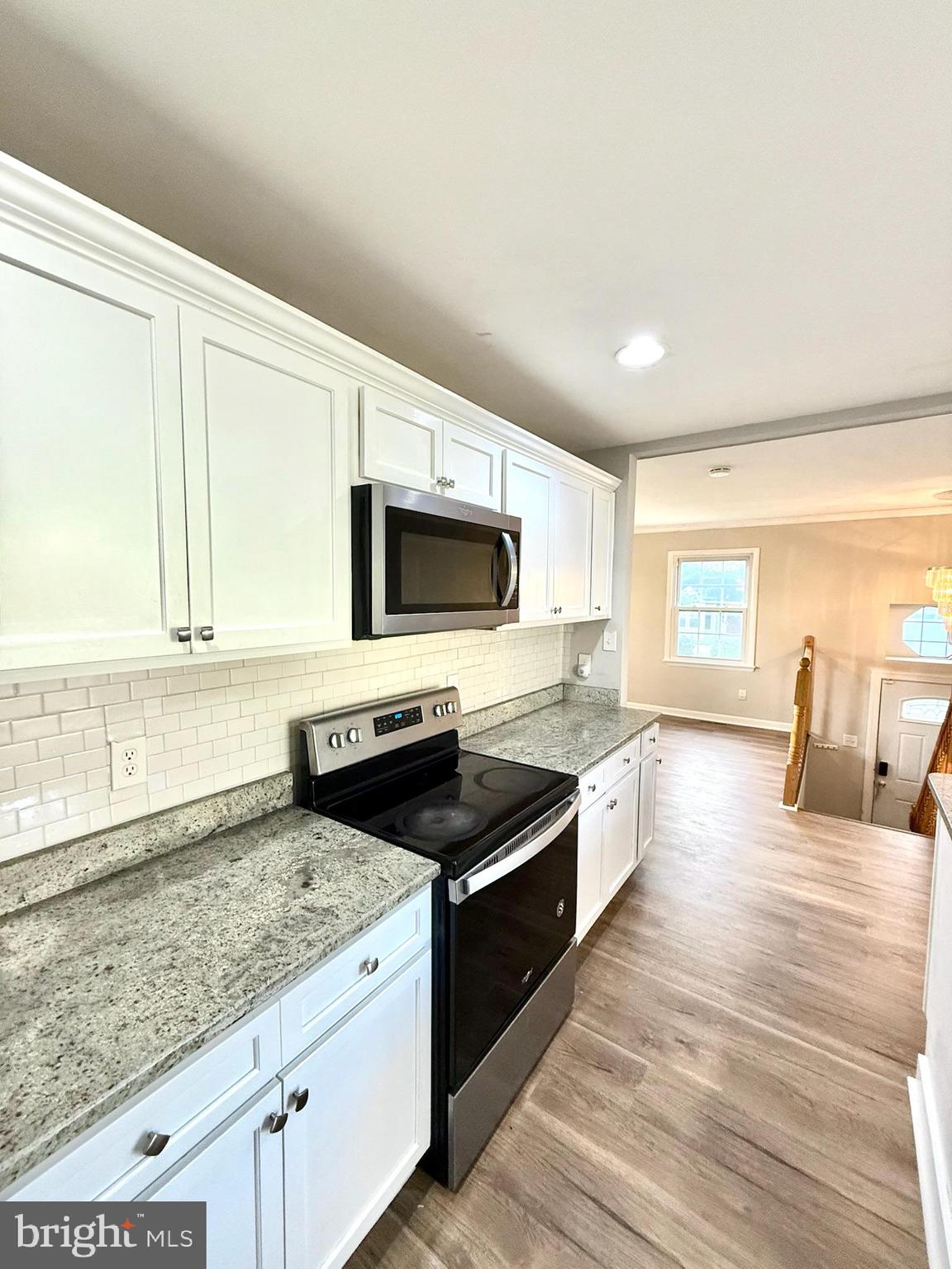 CATONSVILLE MANOR - Residential