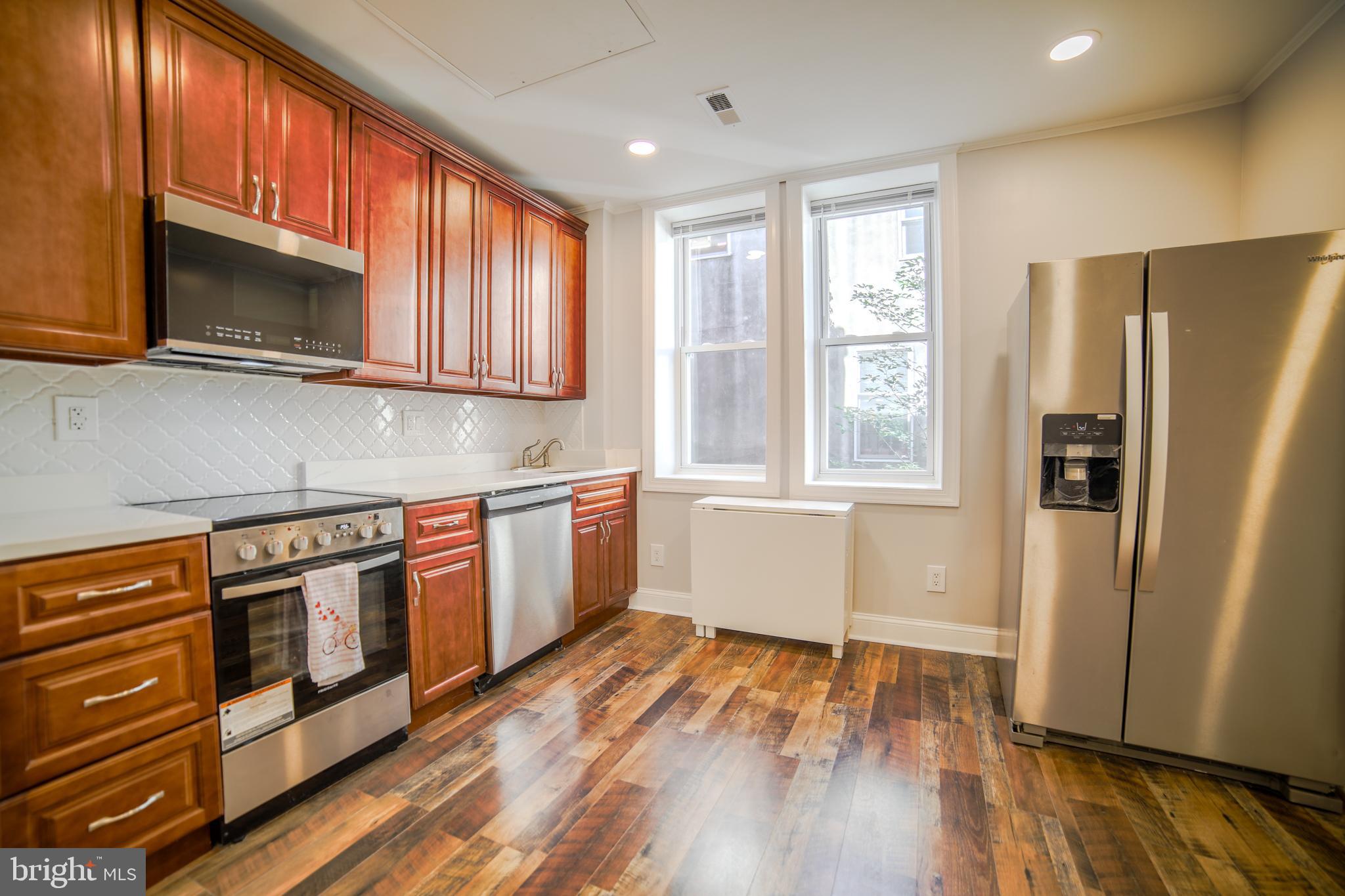 WASHINGTON SQ WEST - Residential