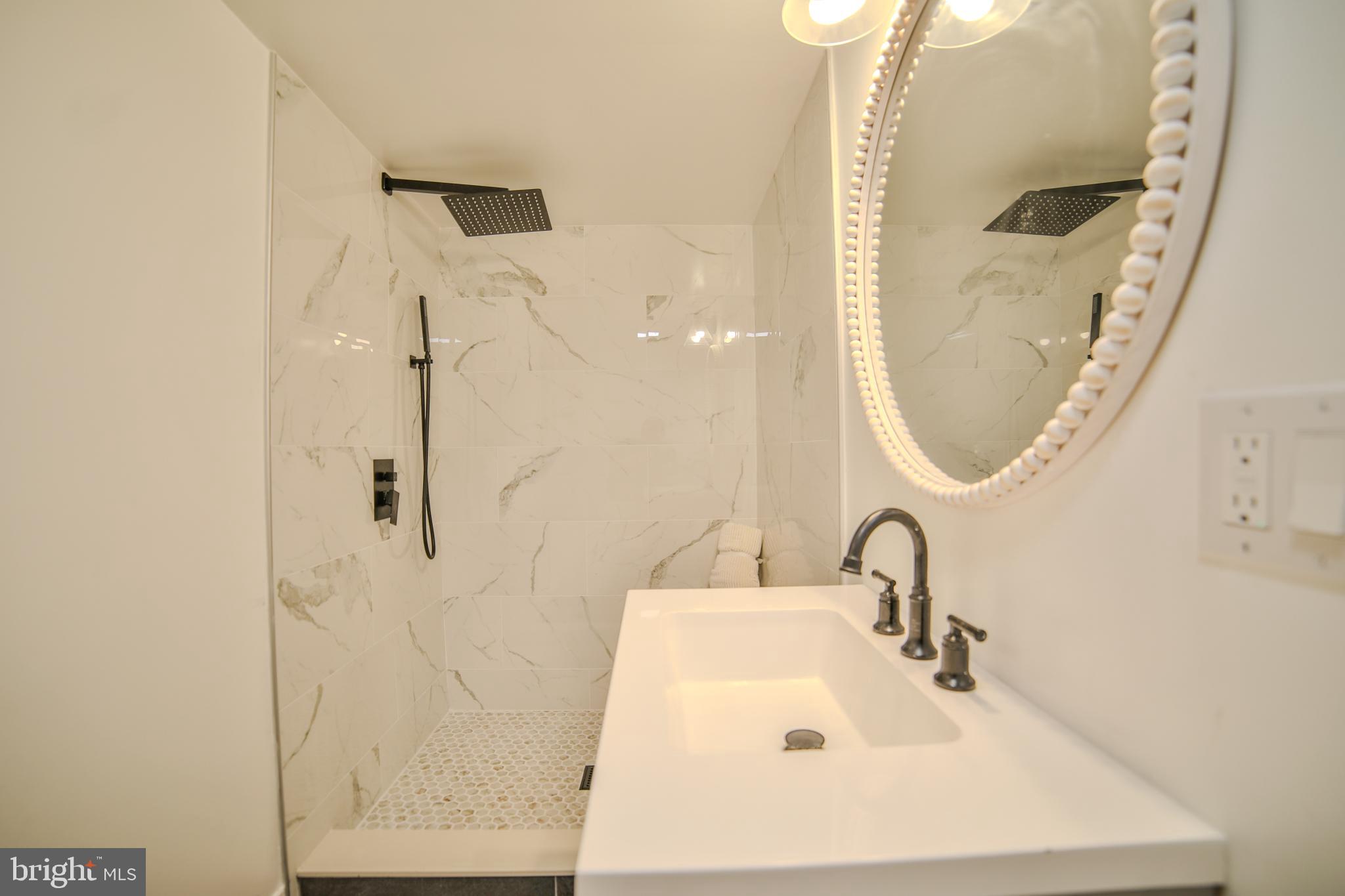 WASHINGTON SQ WEST - Residential