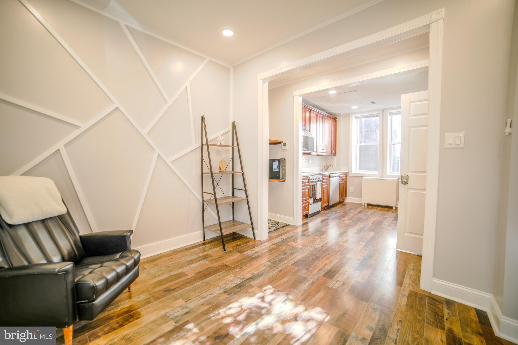 WASHINGTON SQ WEST - Residential