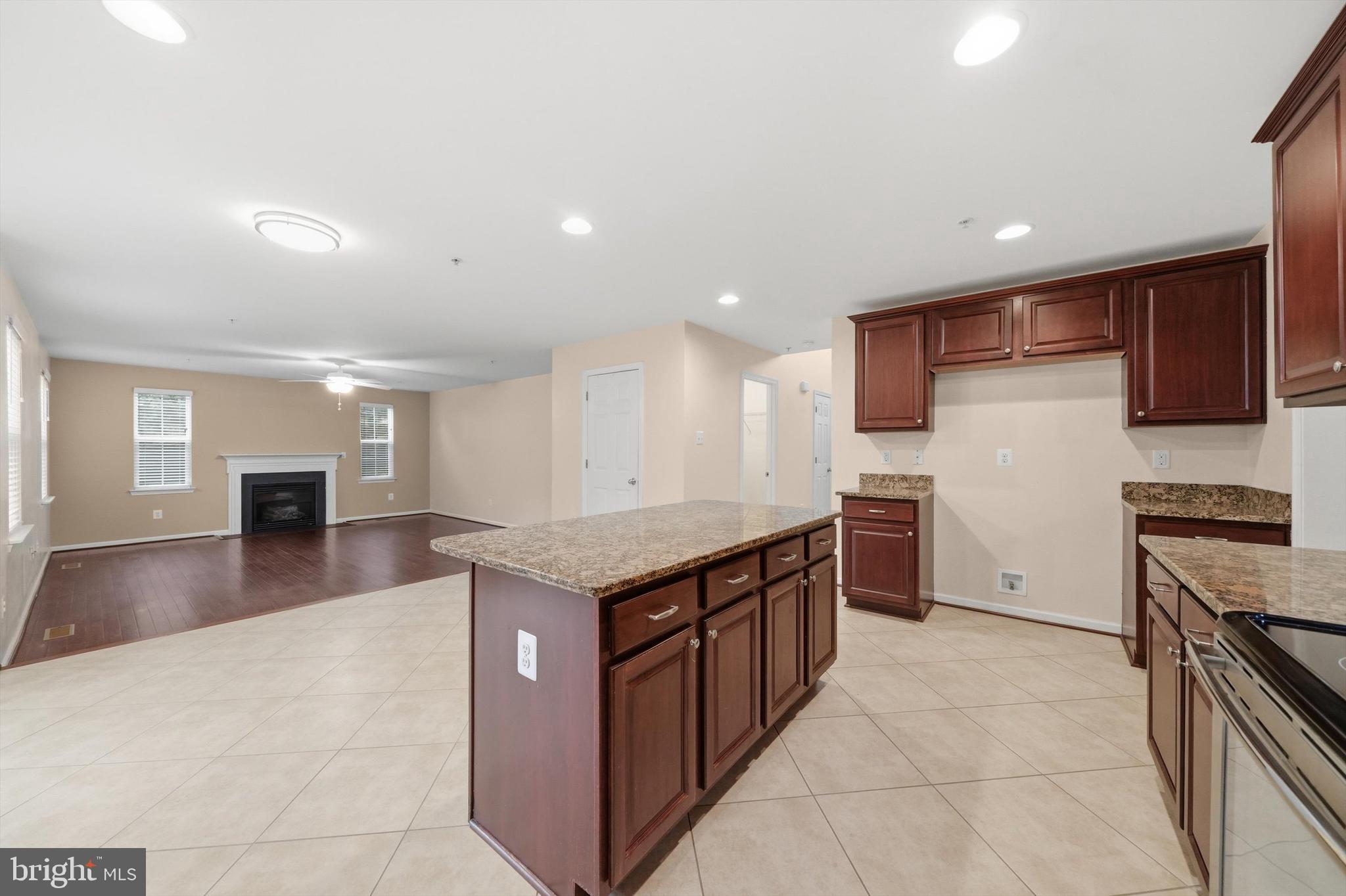 THE MEADOWS - Residential
