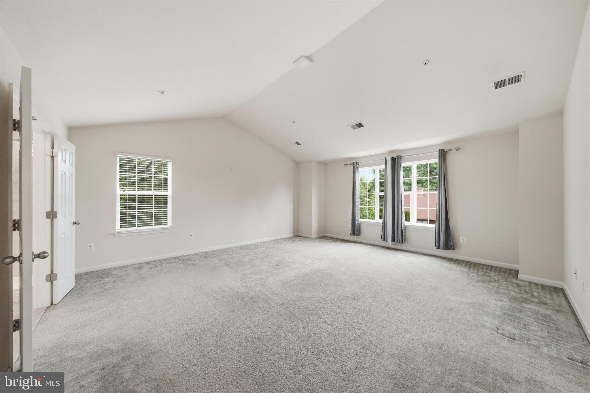 THE MEADOWS - Residential