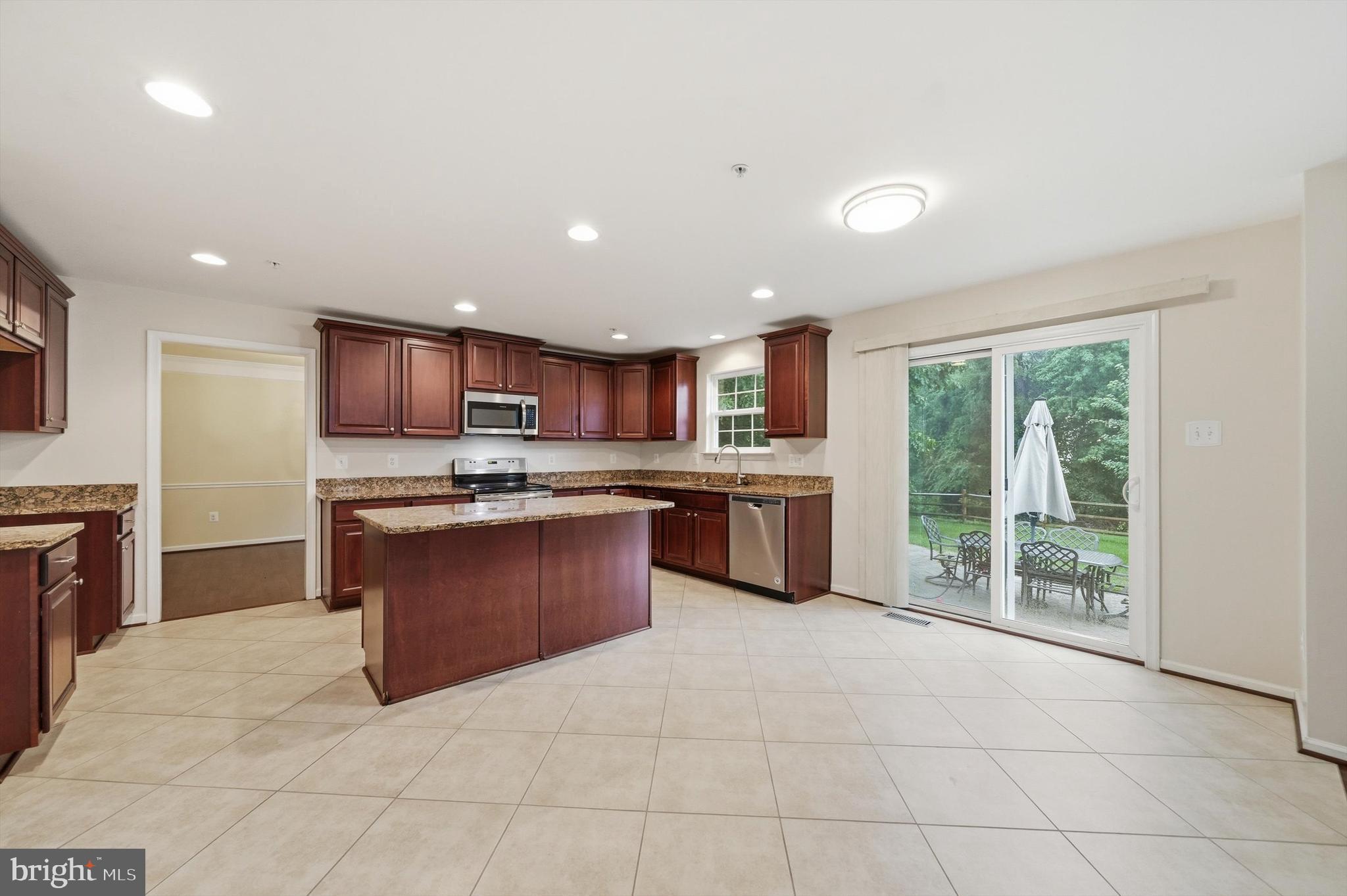 THE MEADOWS - Residential