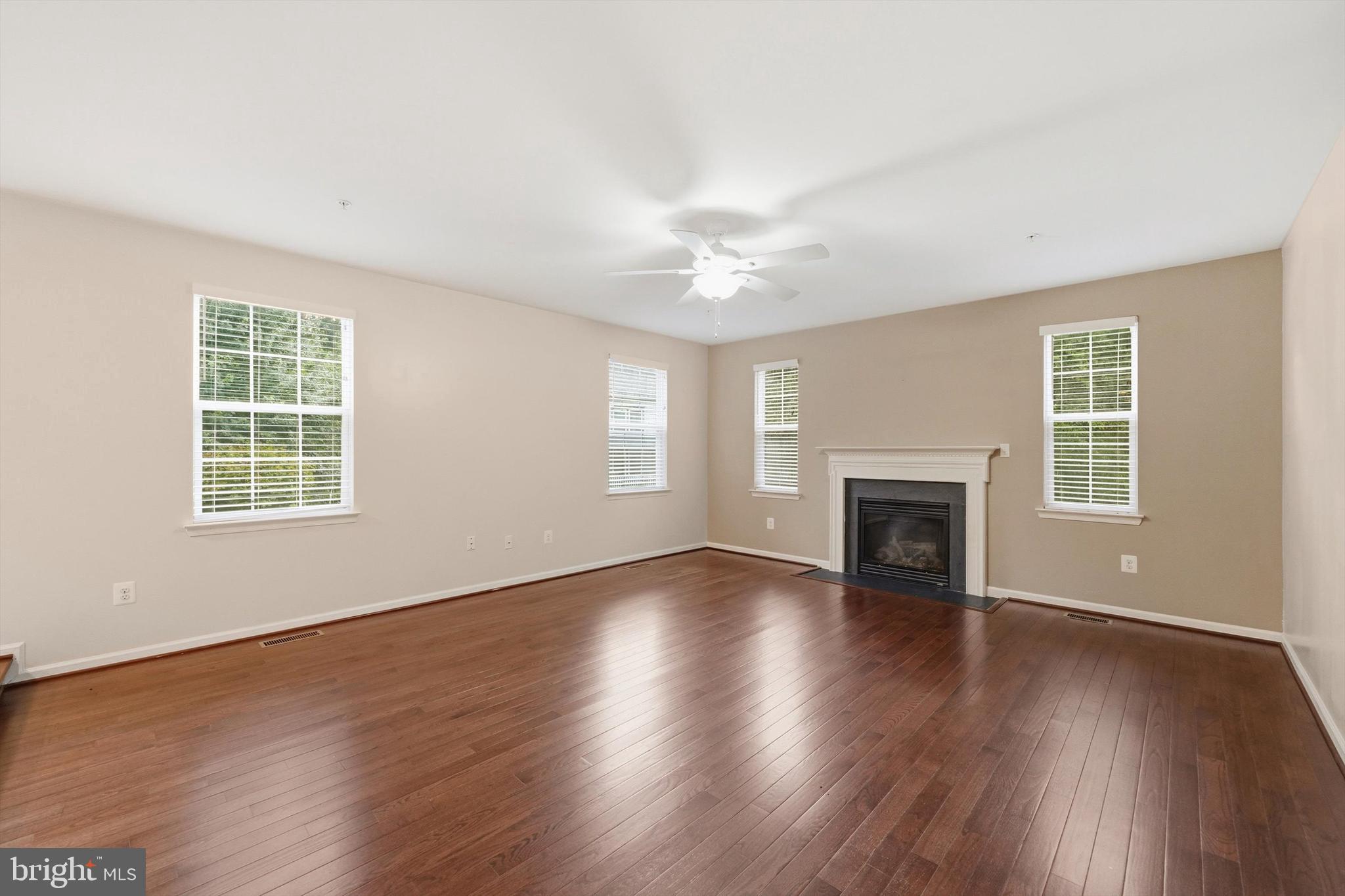 THE MEADOWS - Residential
