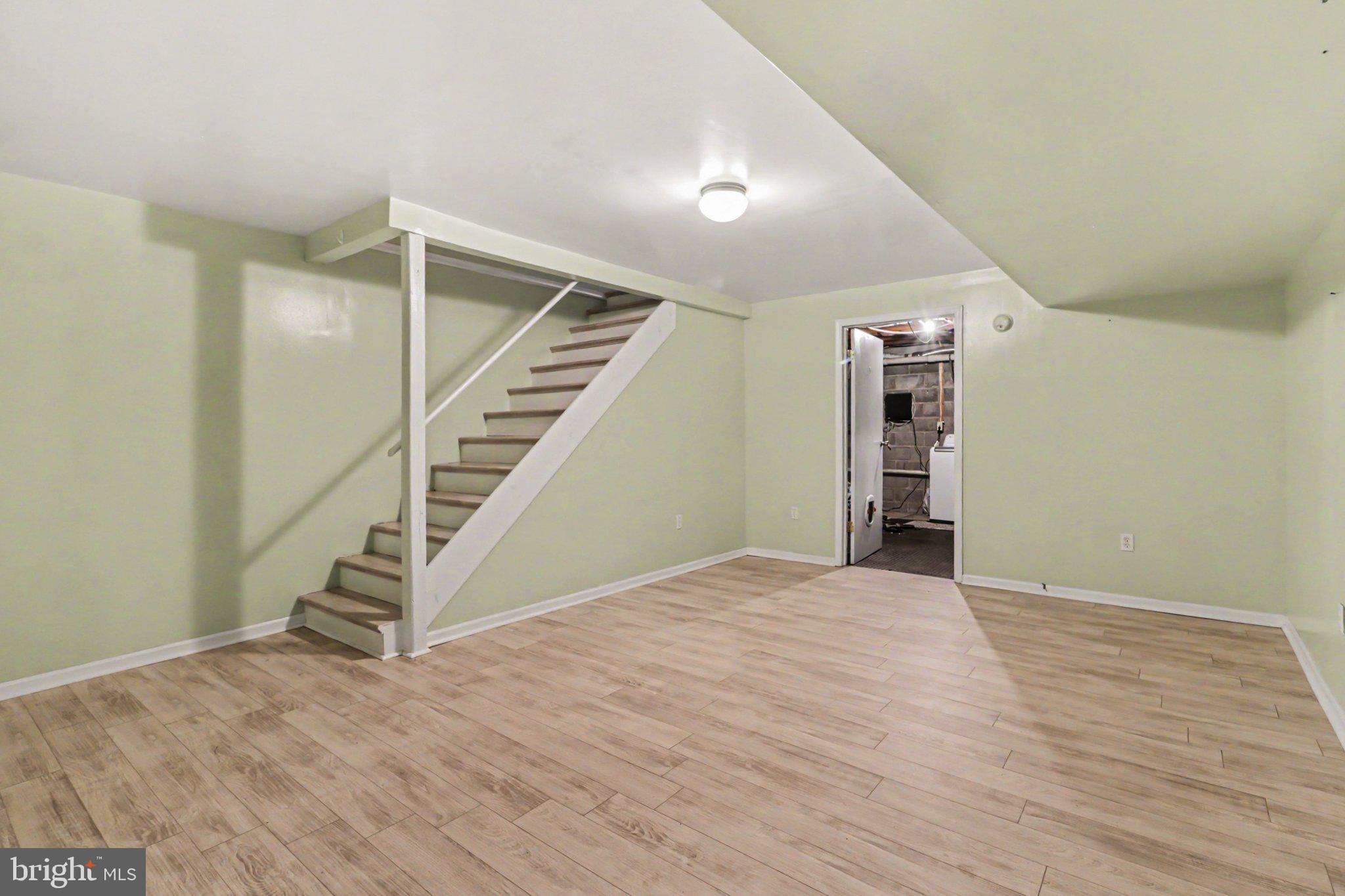 WALNUT VILLAS - Residential