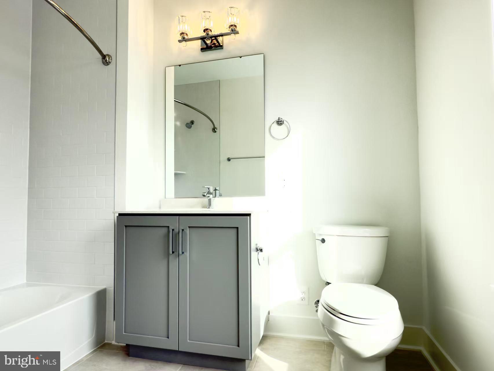 TYSONS RIDGE - Residential Lease