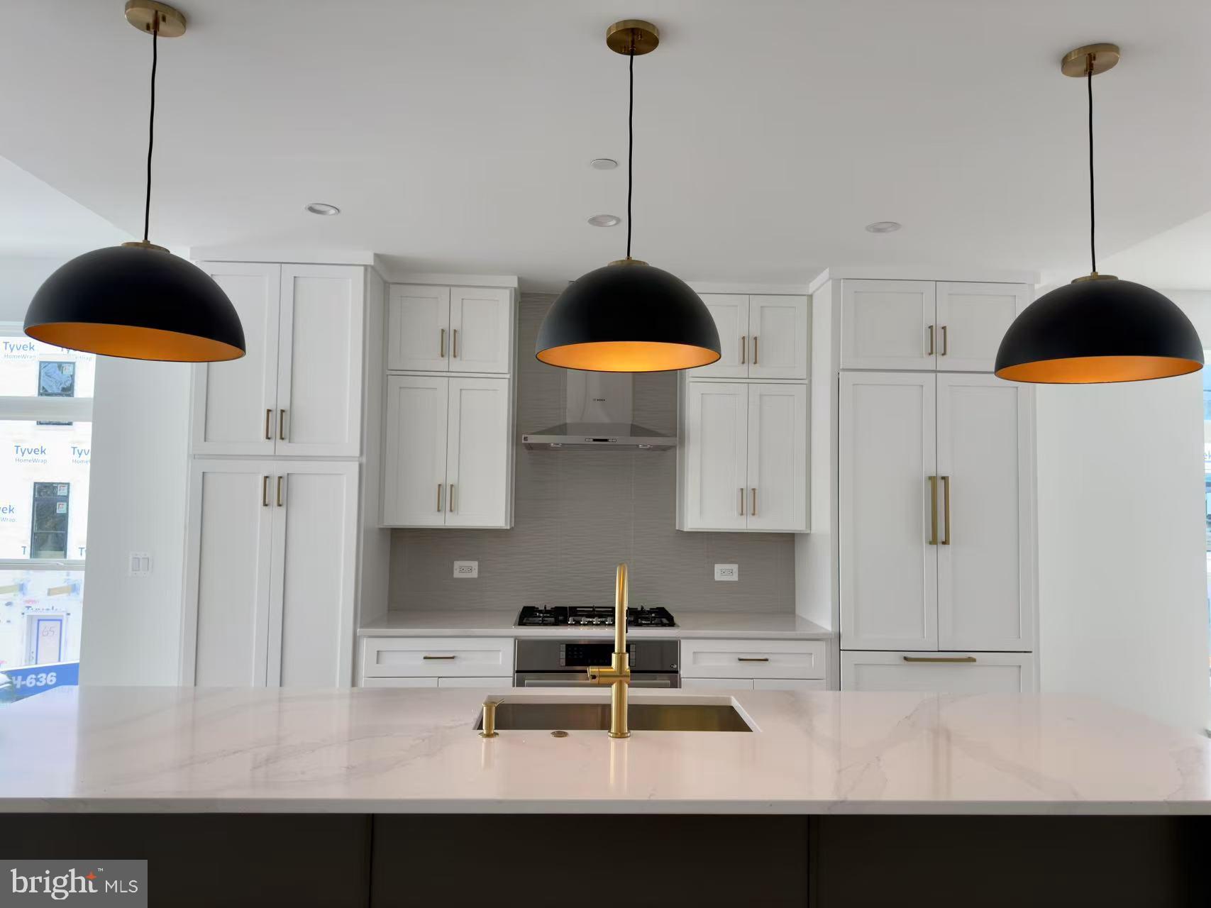 TYSONS RIDGE - Residential Lease