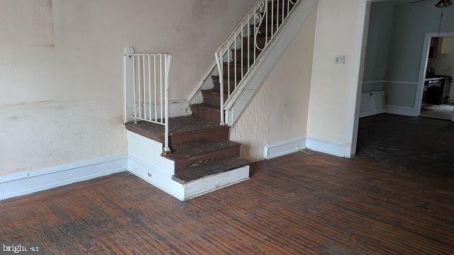 PHILADELPHIA (SOUTHWEST) - Residential