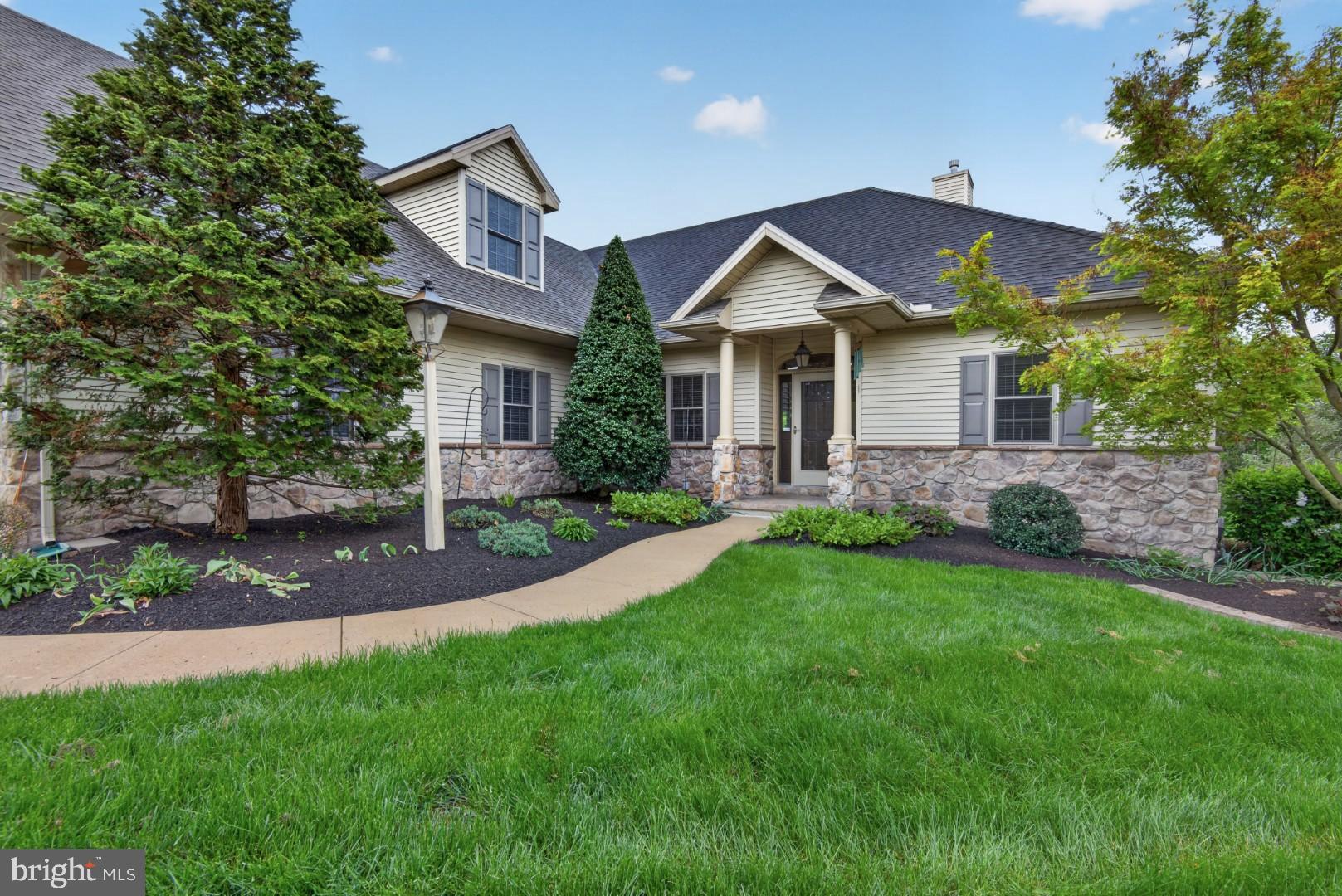 STONE CREEK - Residential