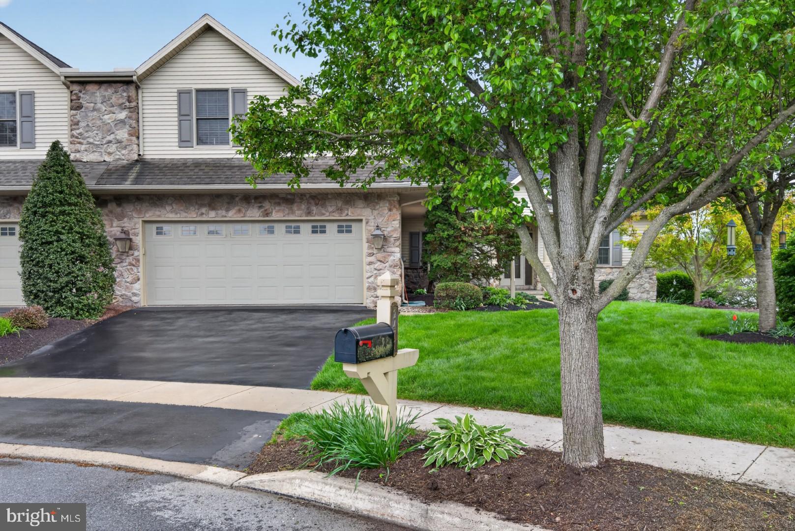 STONE CREEK - Residential
