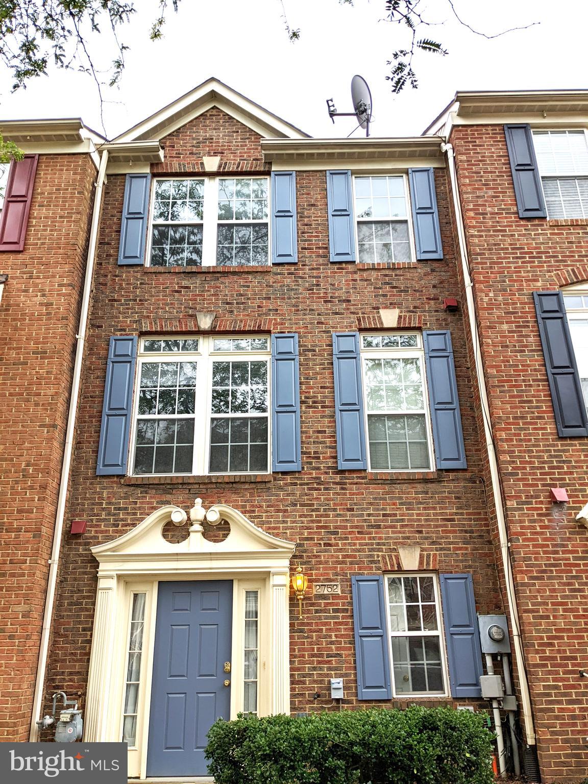 2-car garage townhouse steps away from Dunn Loring metro station! Walking distance to Harris
Teeter,shopping, dining, and entertainment at the Mosaic District! The ground level features a sizable study, closet,and utility room. The second floor features a spacious & light-filled family room with fireplace, and a kitchenwhich opens to the dining area and plenty of storage cabinets. Kitchen is fully renovated with granitecounters and stainless steel appliances. The third level includes two huge bedrooms and two full bathrooms,walk-in closet. The fourth level features an expansive bedroom with large closet. Nice natural color paint all over house, and updated LVP flooring in ALL Levels.