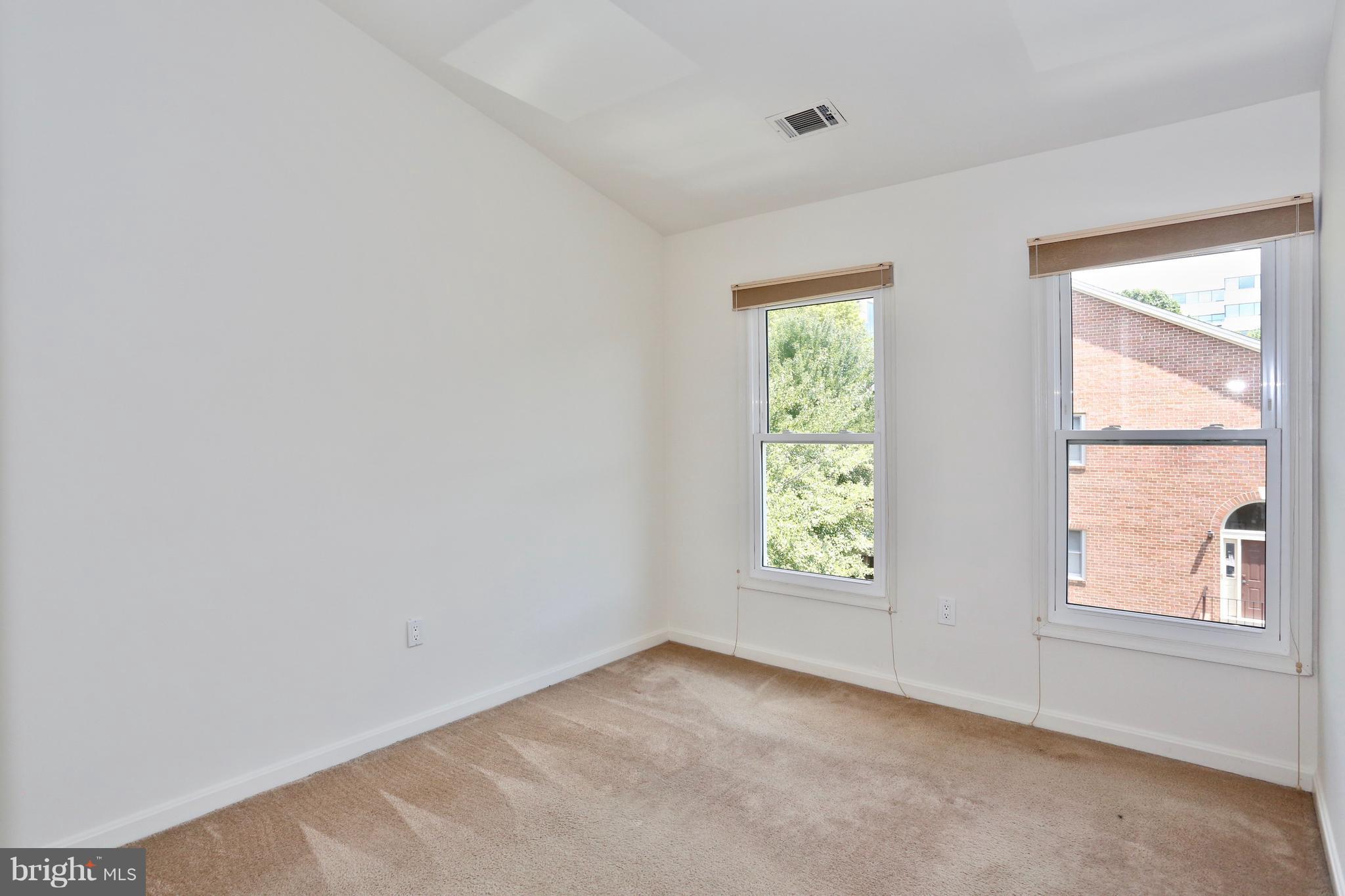 WOODMONT PLACE - Residential Lease