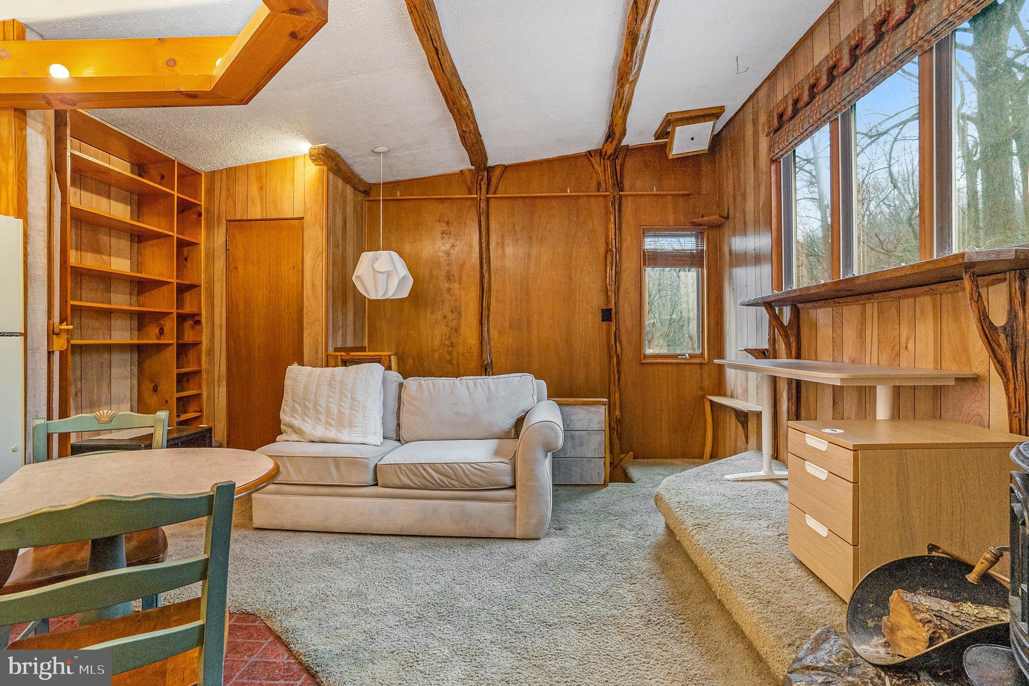 VALLEY FORGE MTN - Residential