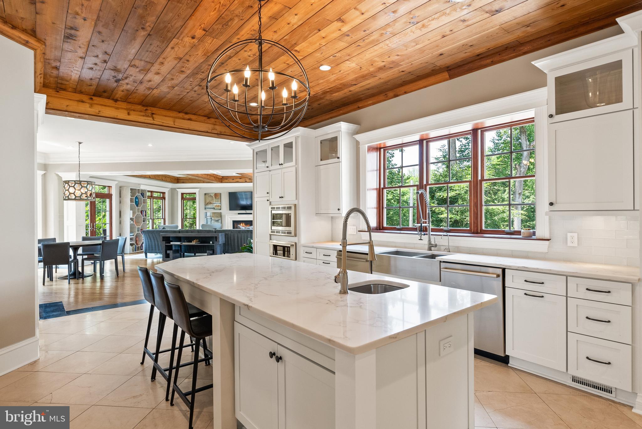 SPRING VALLEY - Residential