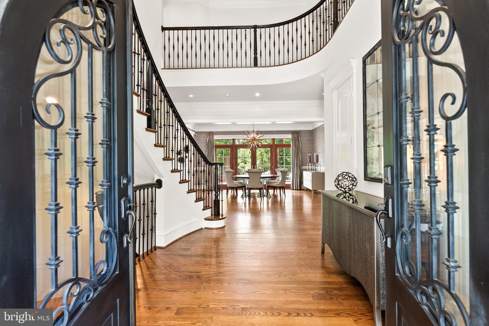 SPRING VALLEY - Residential