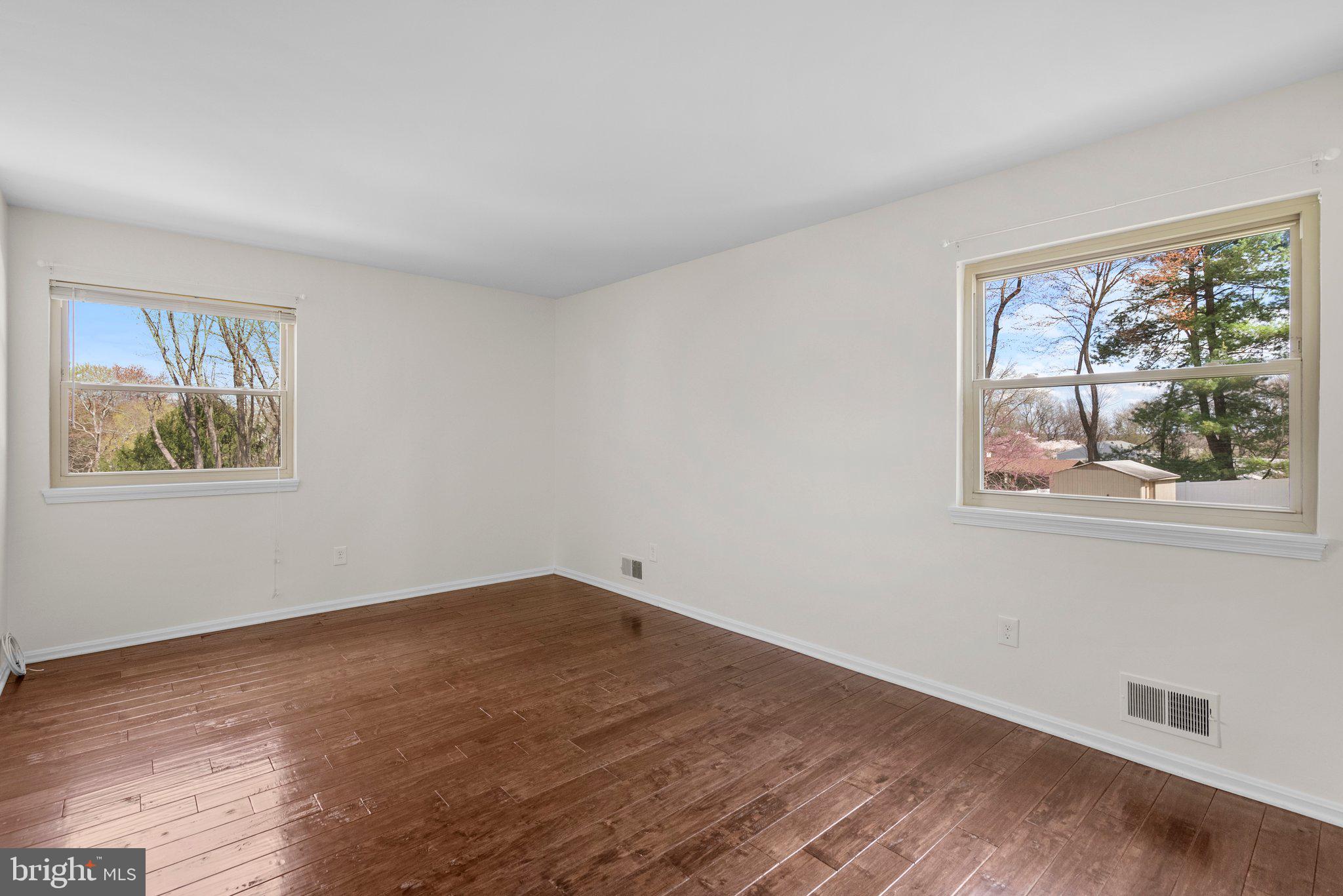 COUNTY VIEW - Residential