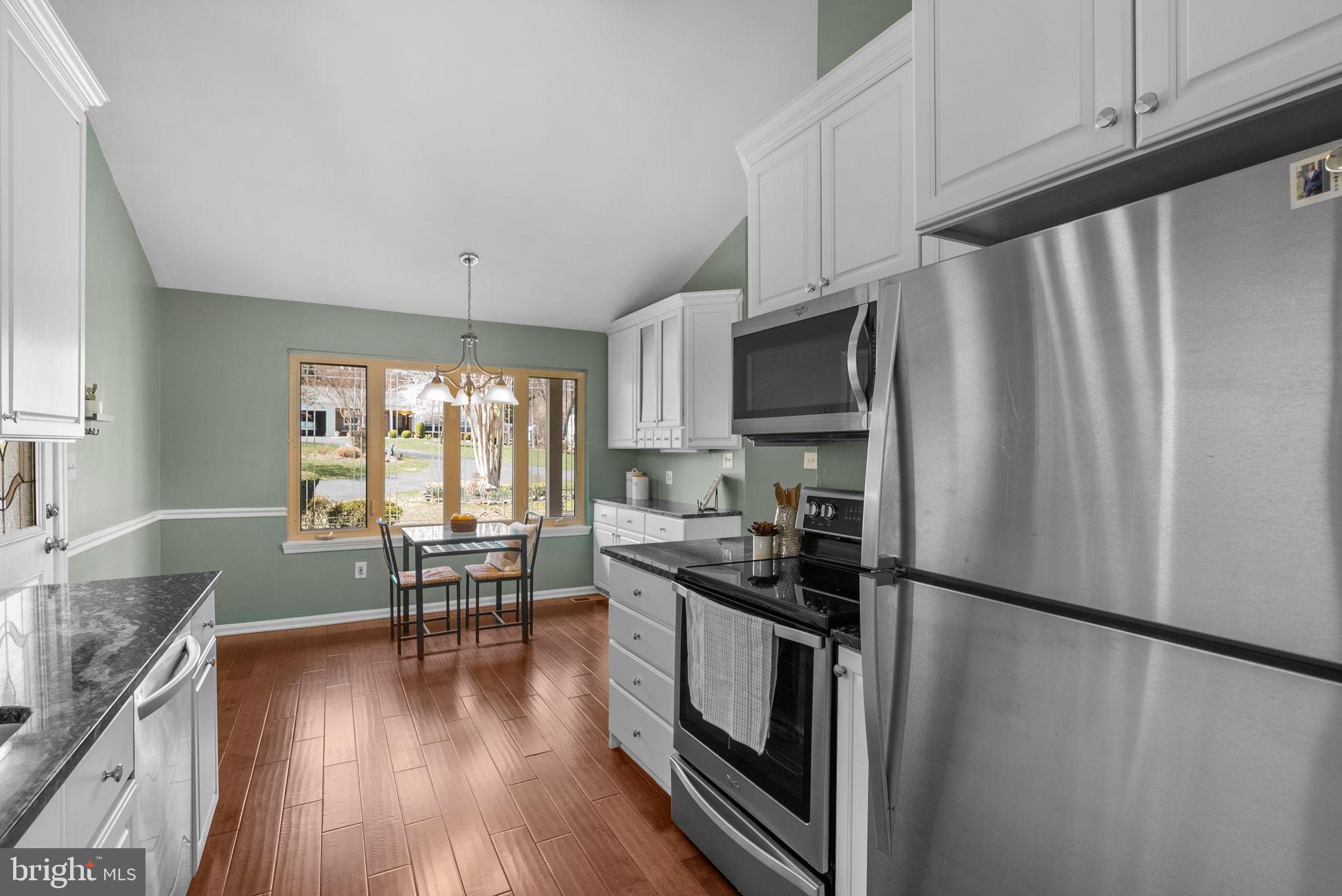 COUNTY VIEW - Residential