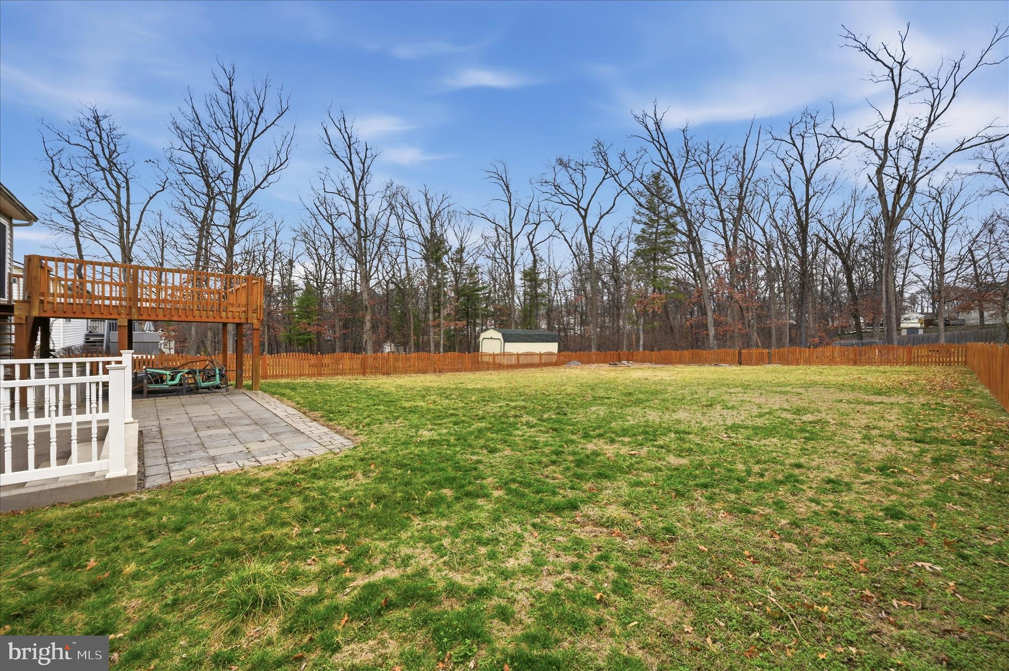 DOUGLAS OAKS - Residential