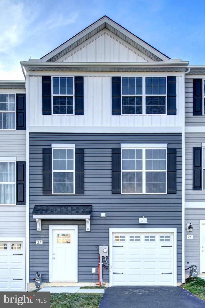 NONE AVAILABLE - Residential Lease